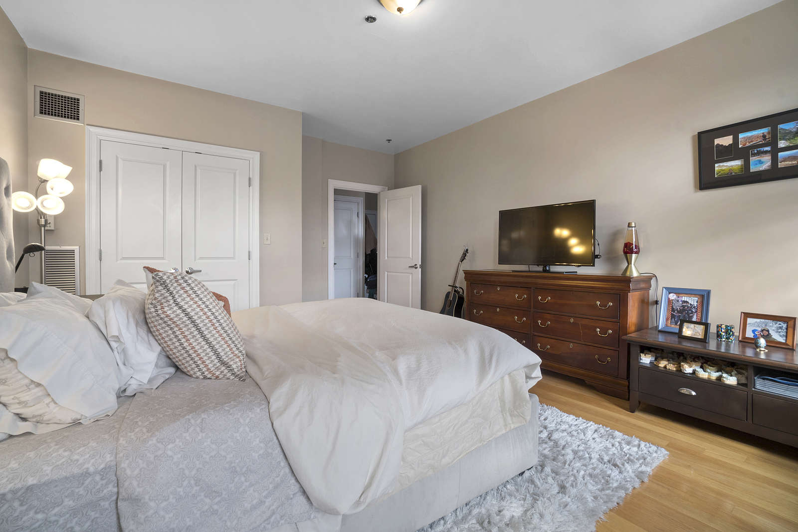 1723 Washington St, South End