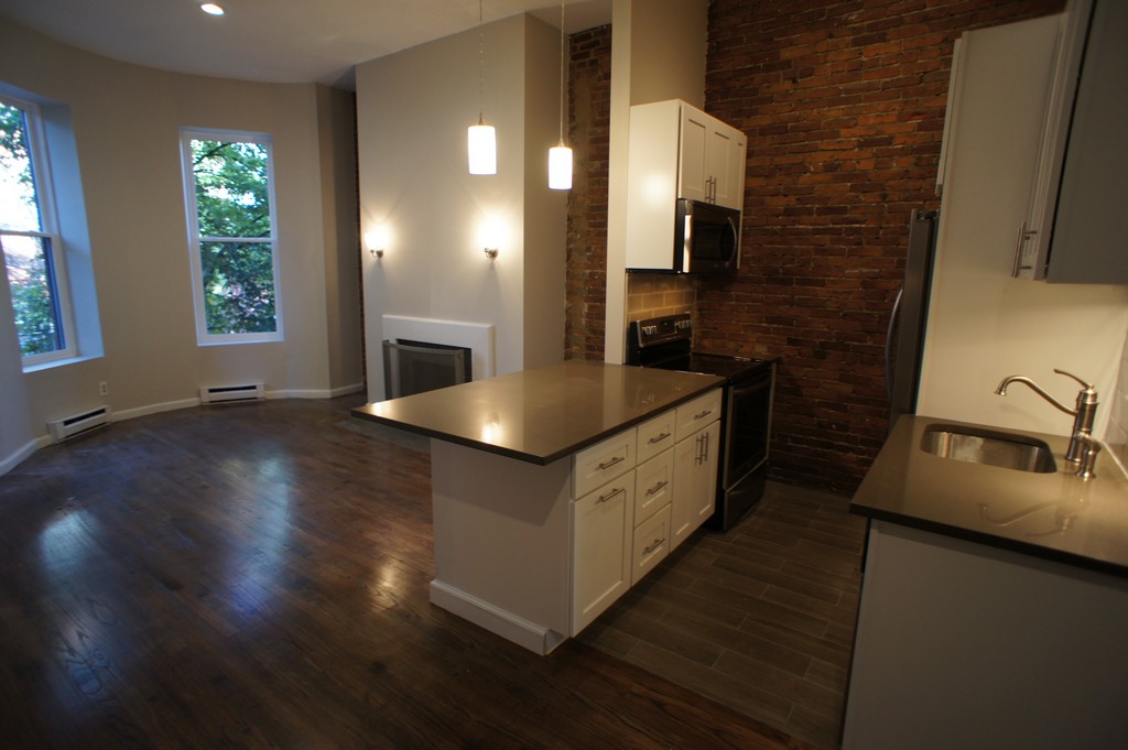 191 West Canton, South End