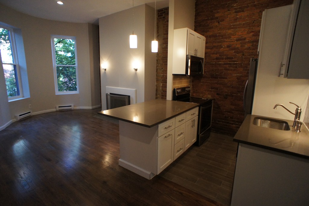 191 West Canton, South End