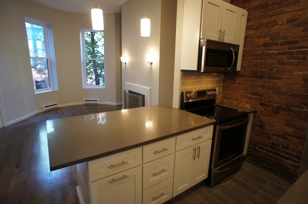 191 West Canton, South End