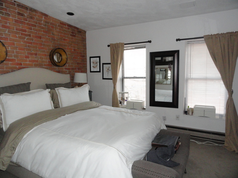 25 Holyoke St, South End