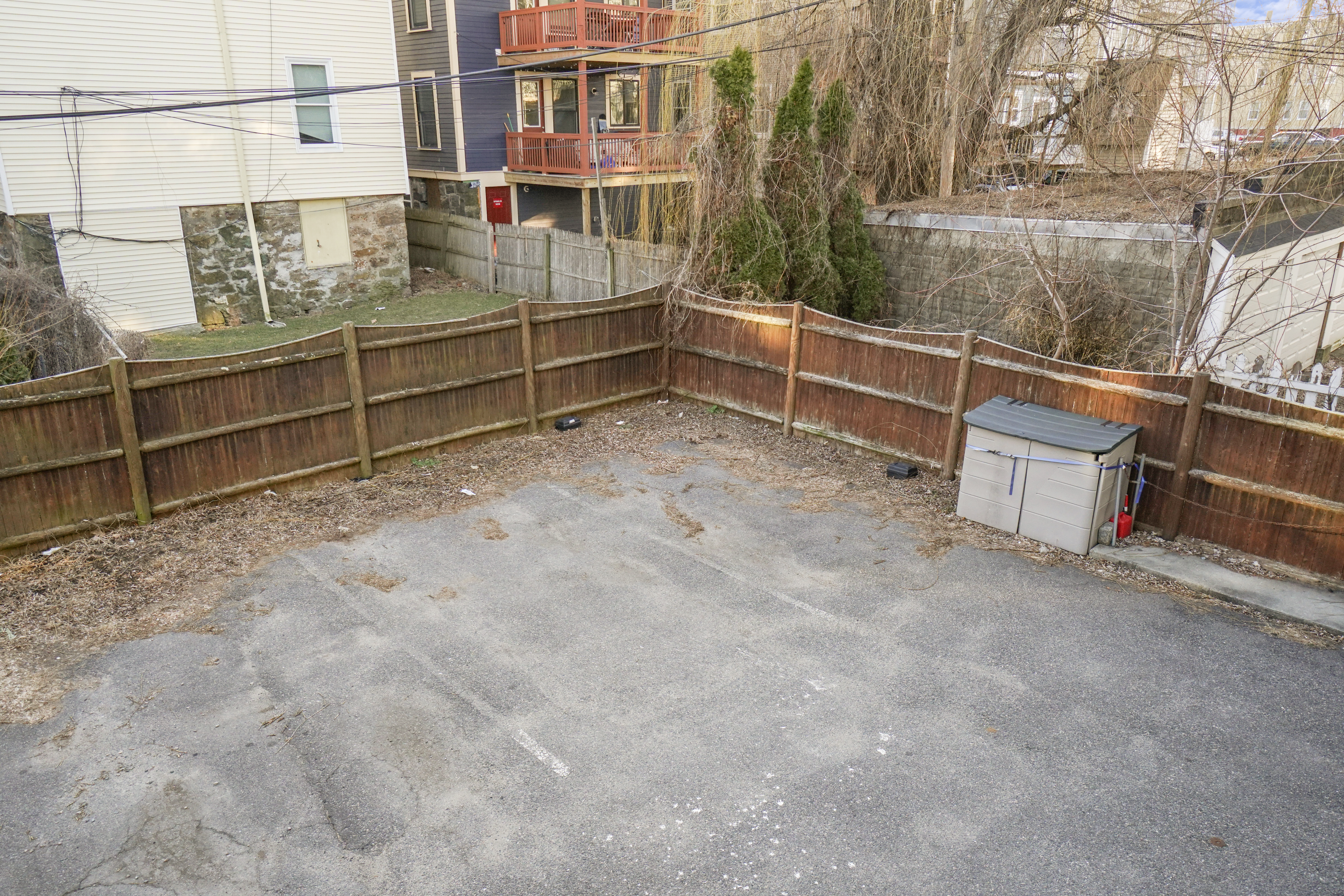 8 Howell, South Boston