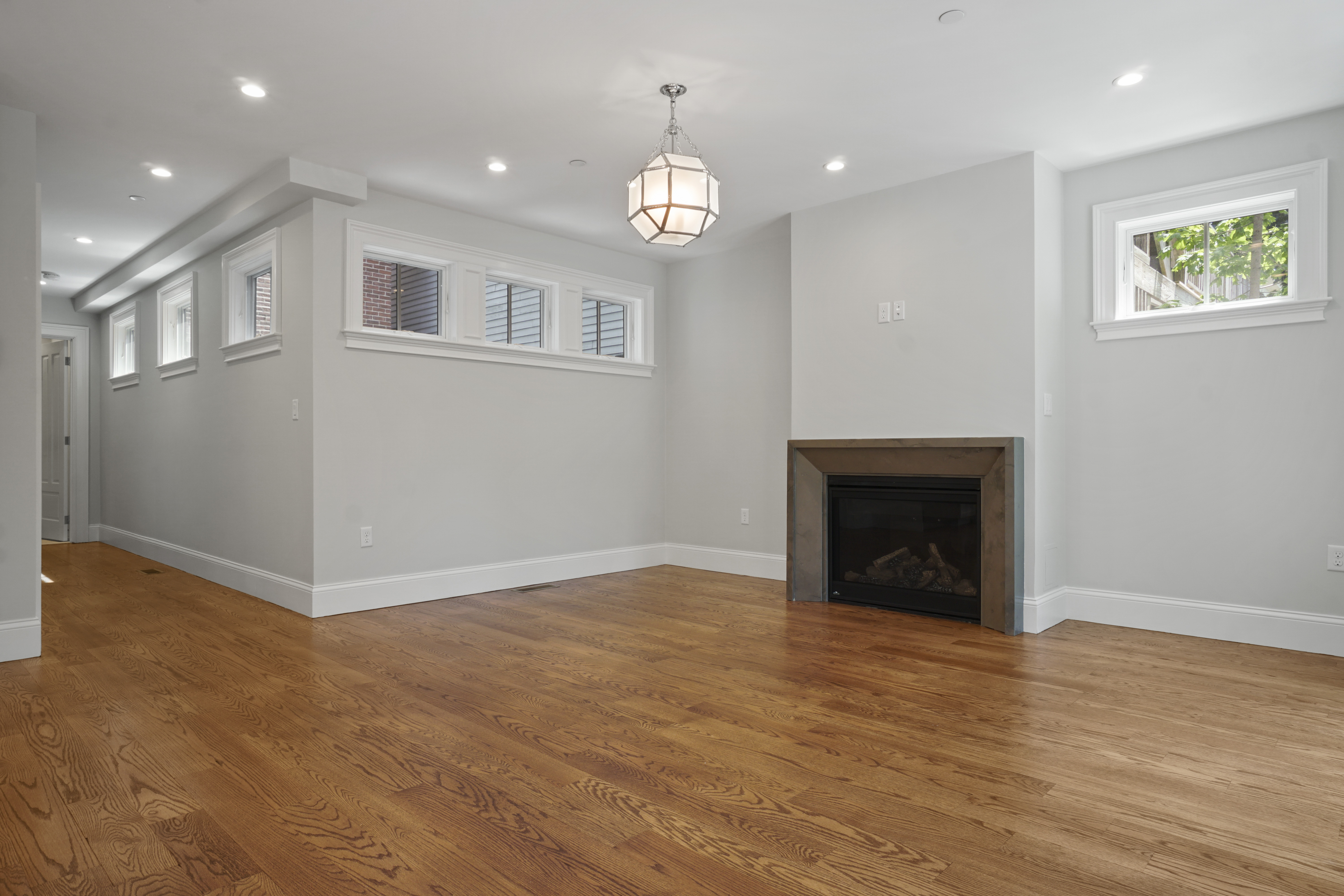 43 Essex St, Central Square