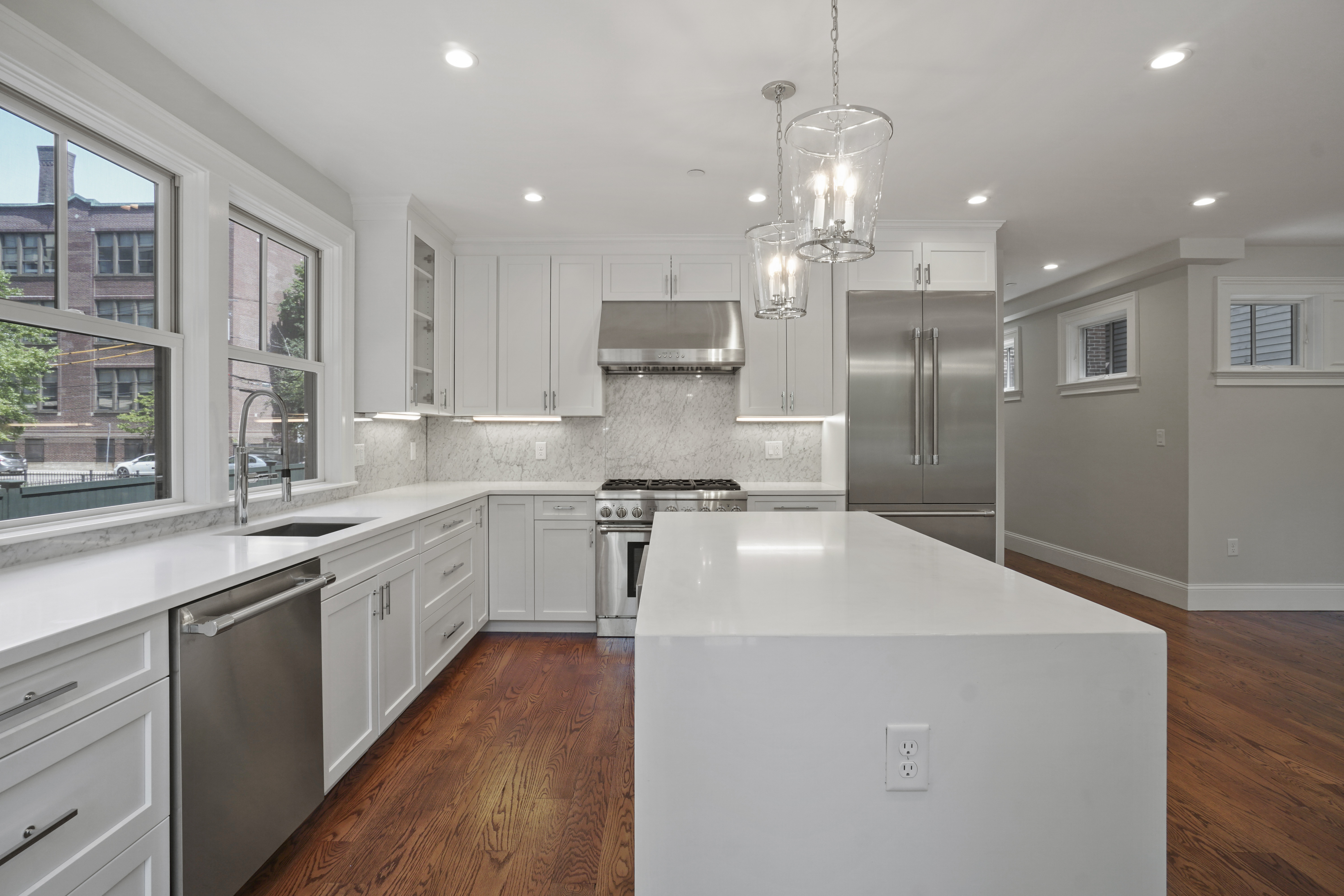 43 Essex St, Central Square