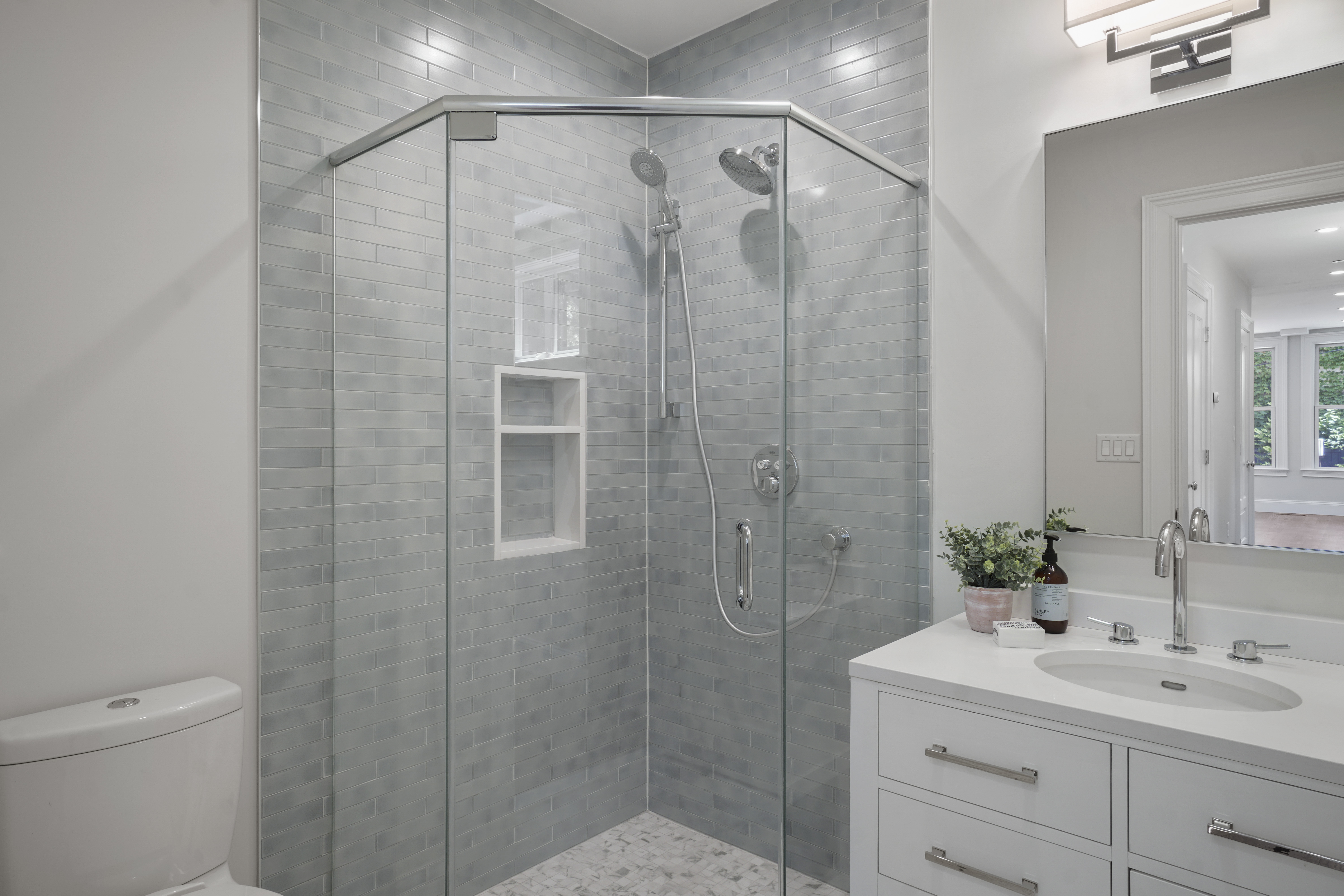 43 Essex St, Central Square