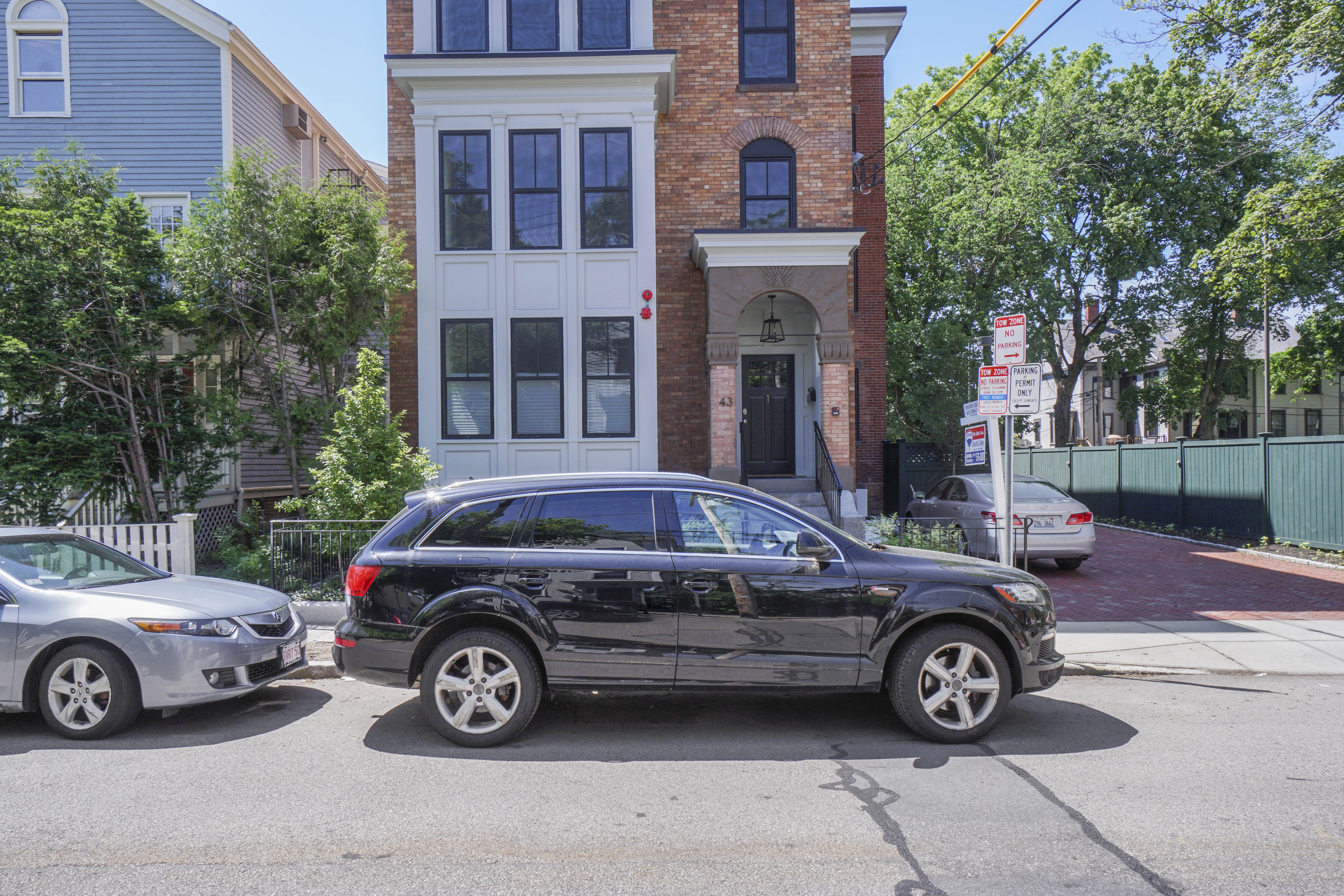 43 Essex St, Central Square