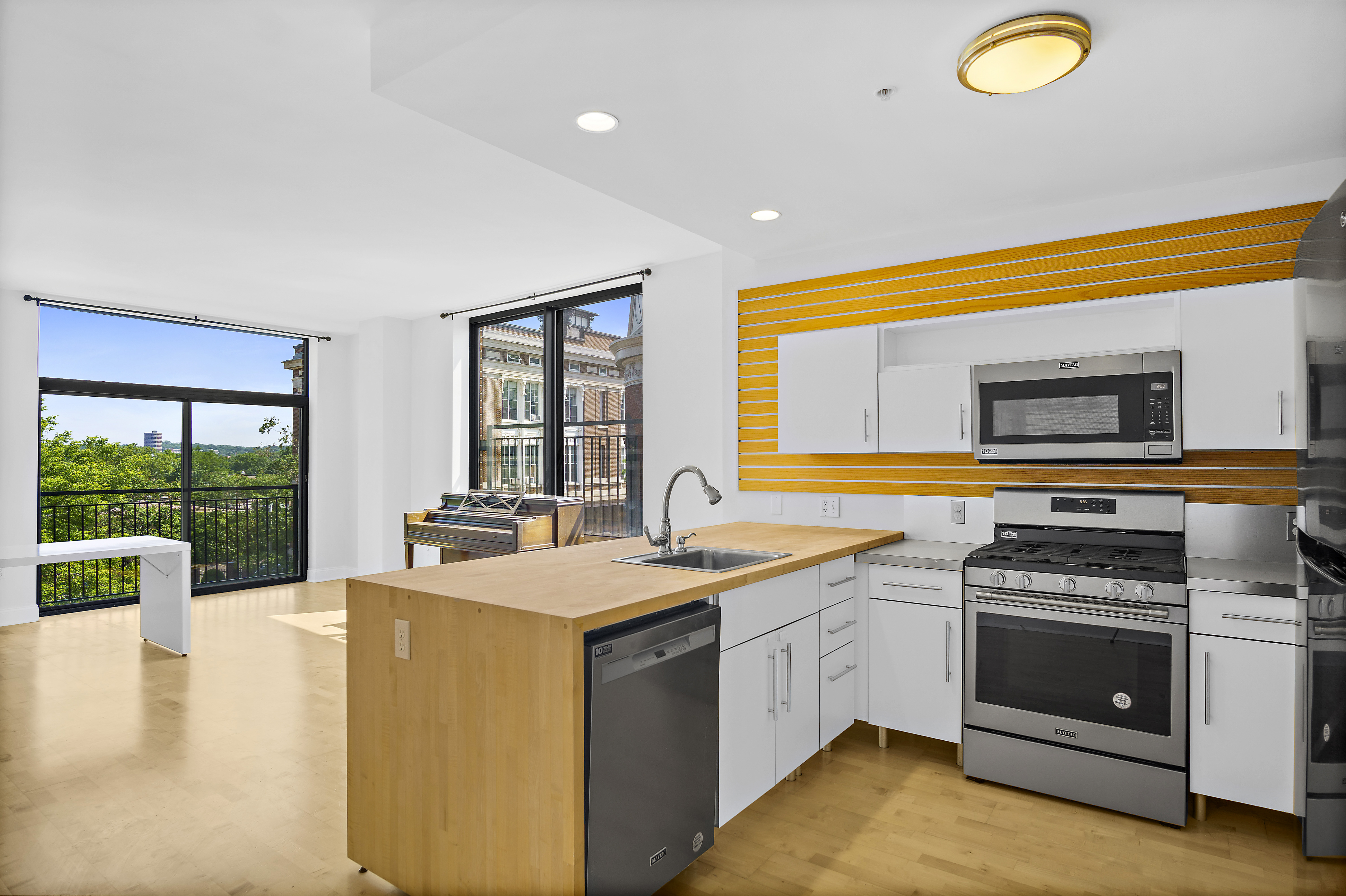 251 Heath St, Jamaica Plain