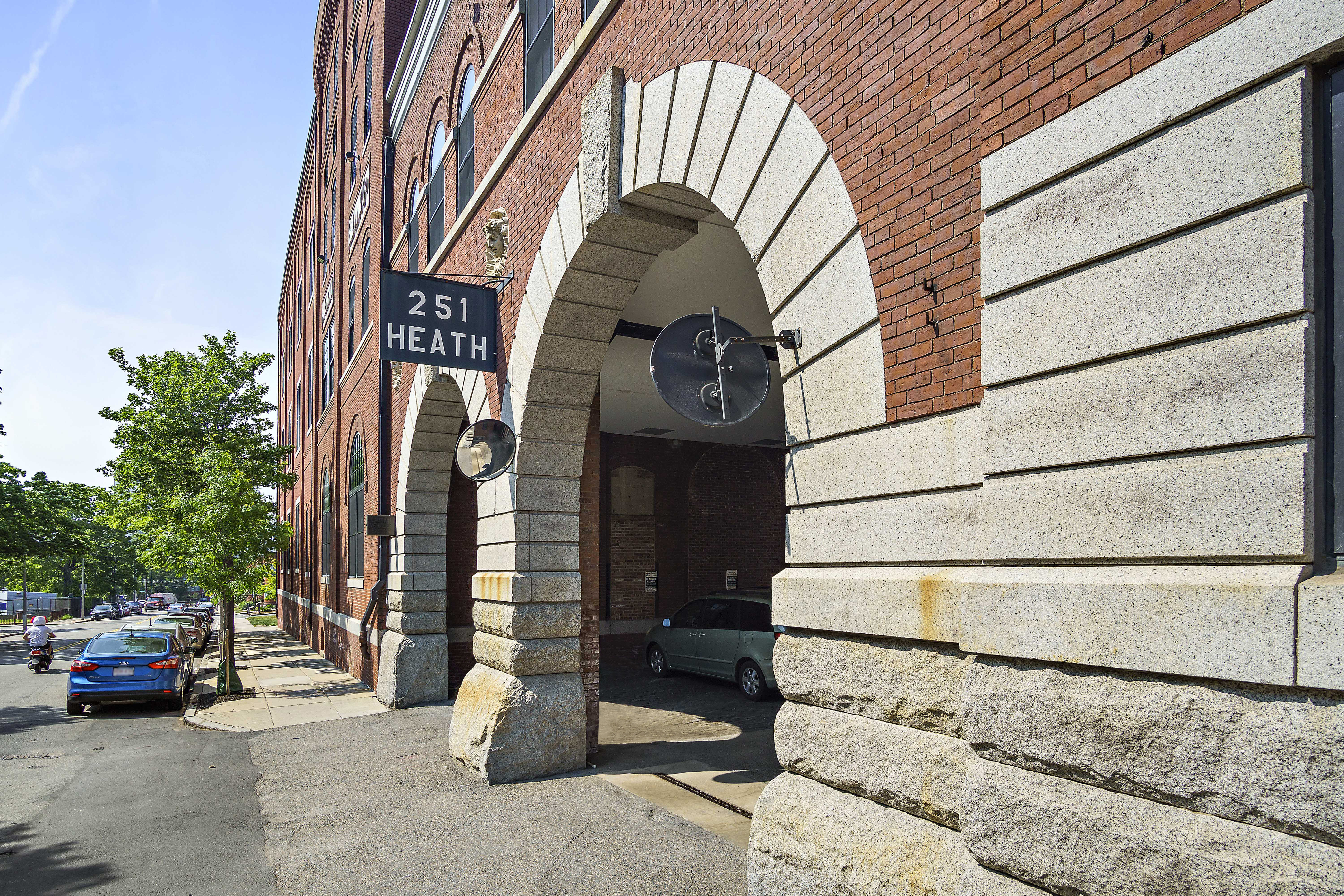 251 Heath St, Jamaica Plain