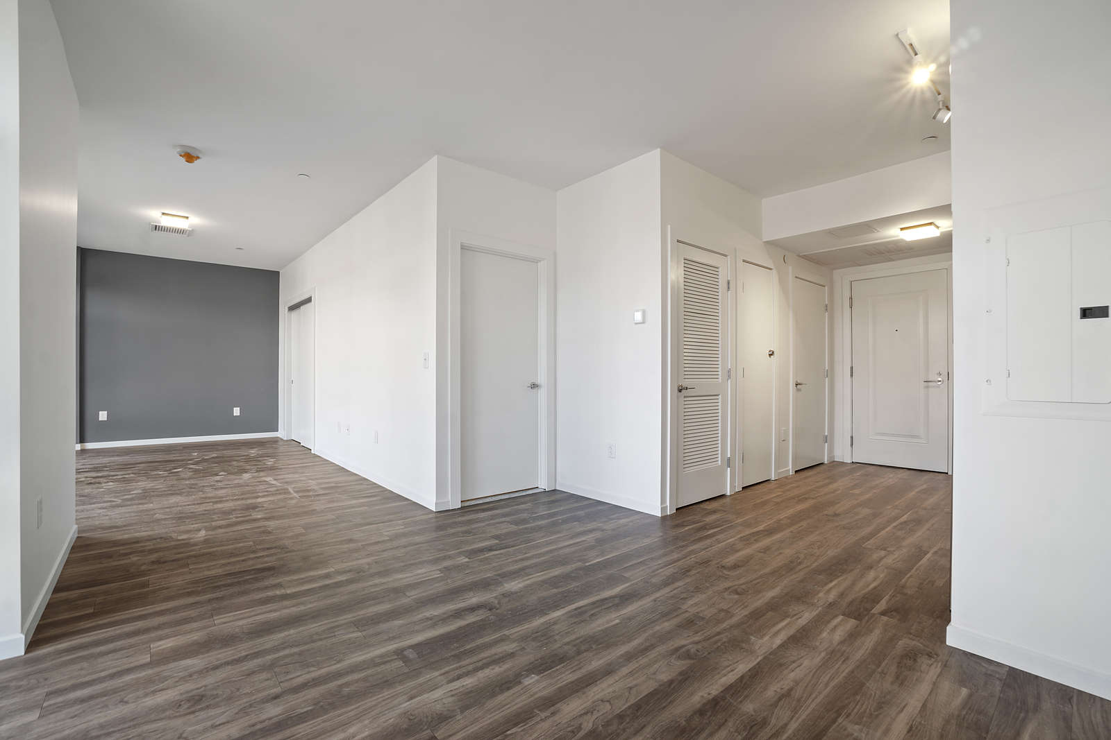 839 Beacon St, Fenway