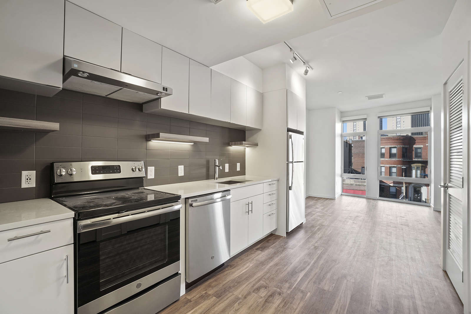 839 Beacon St, Fenway