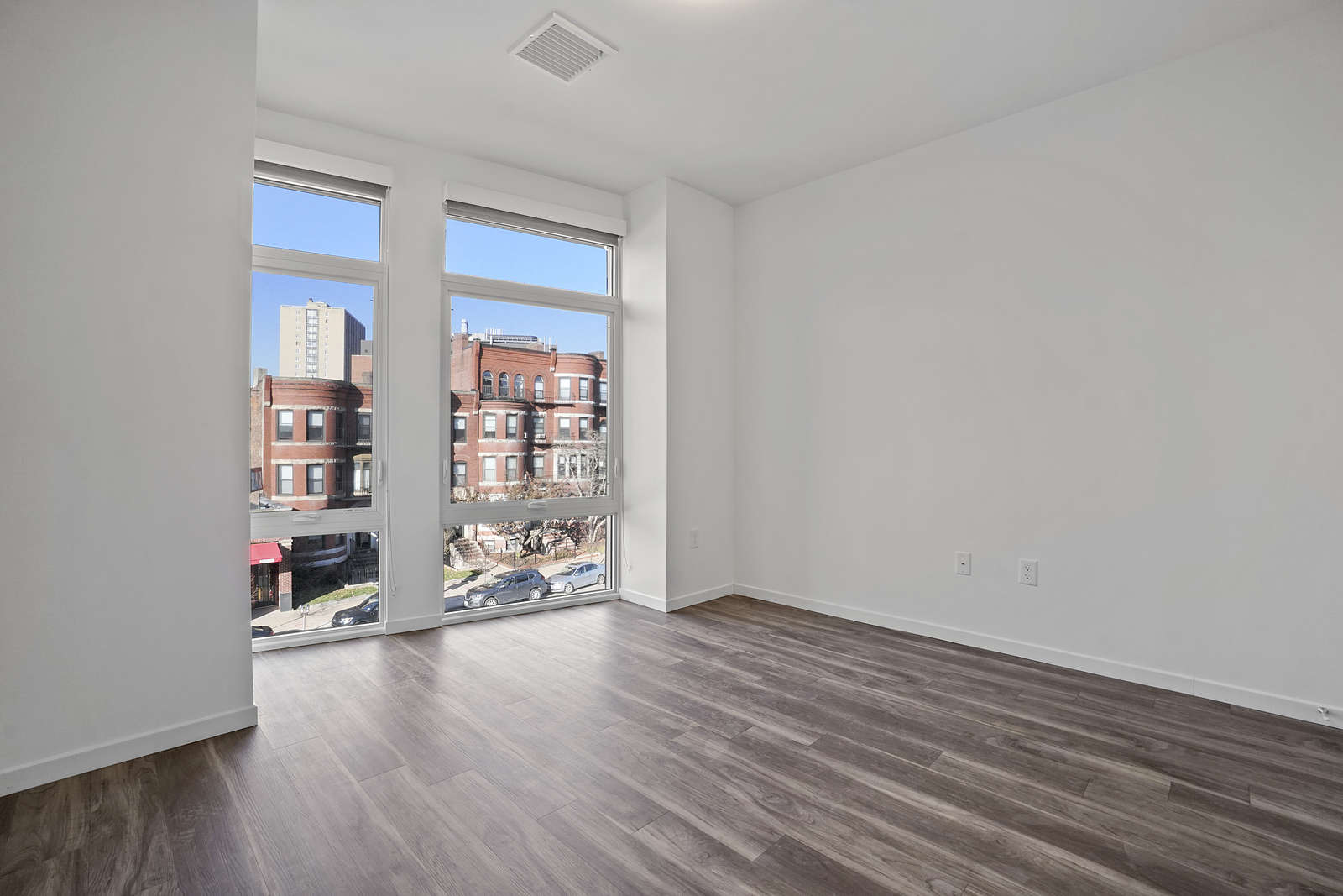 839 Beacon St, Fenway