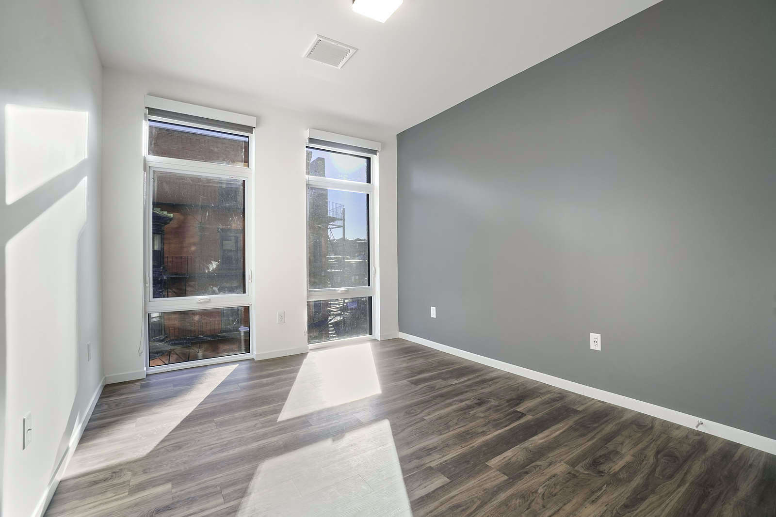 839 Beacon St, Fenway