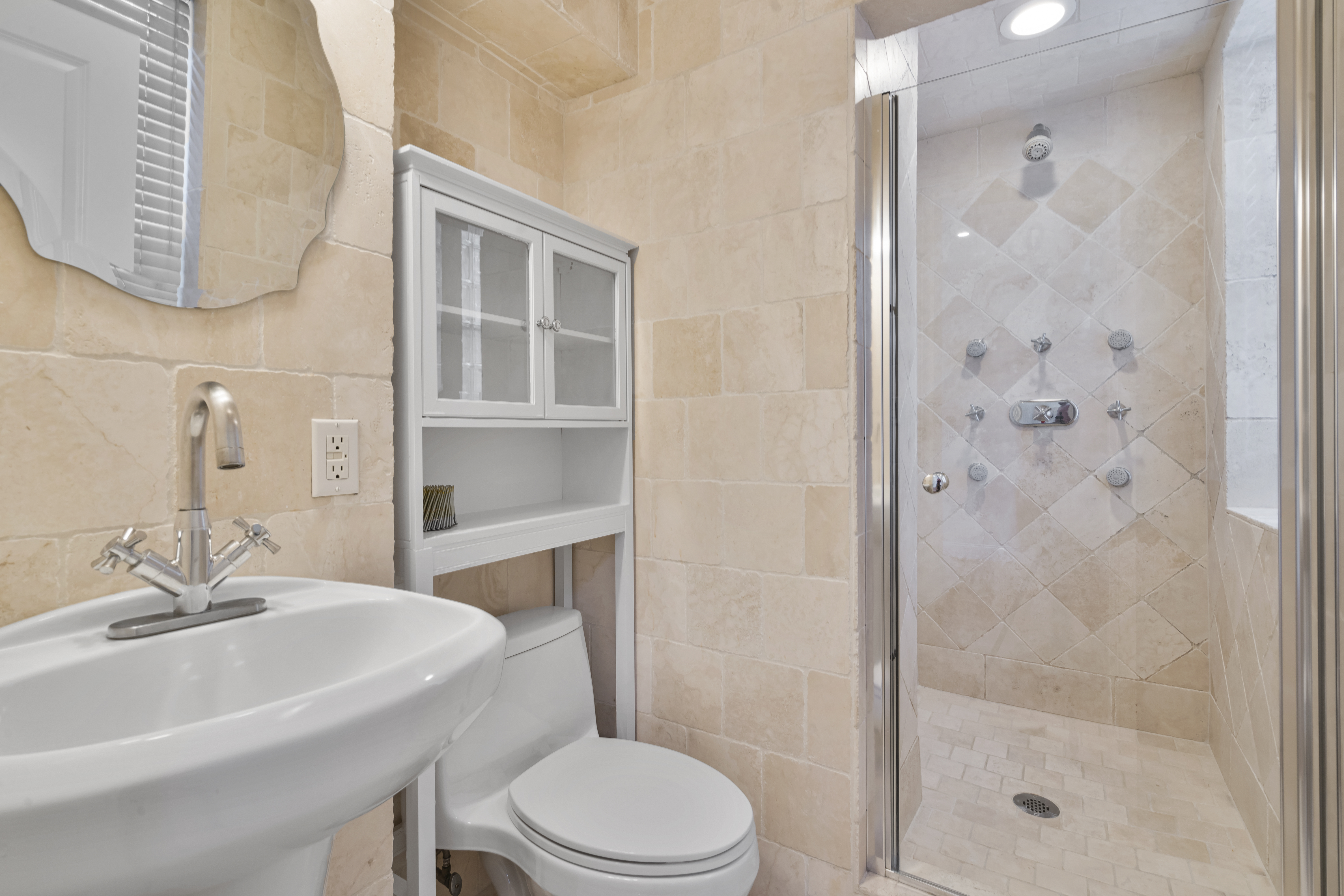 399 W Broadway, South Boston