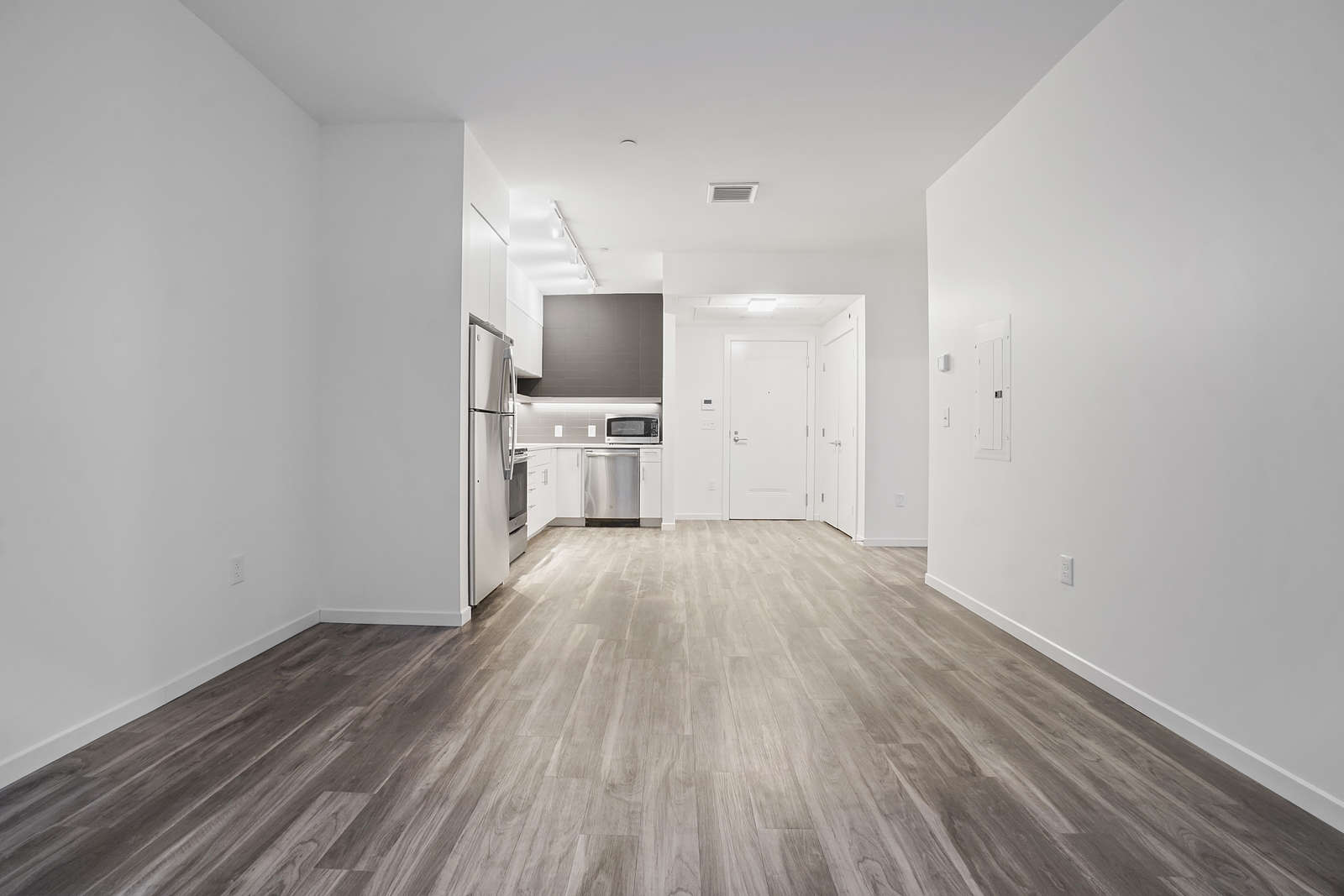 839 Beacon St, Fenway