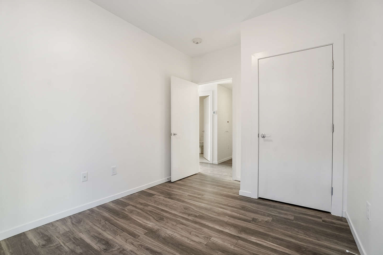 839 Beacon St, Fenway