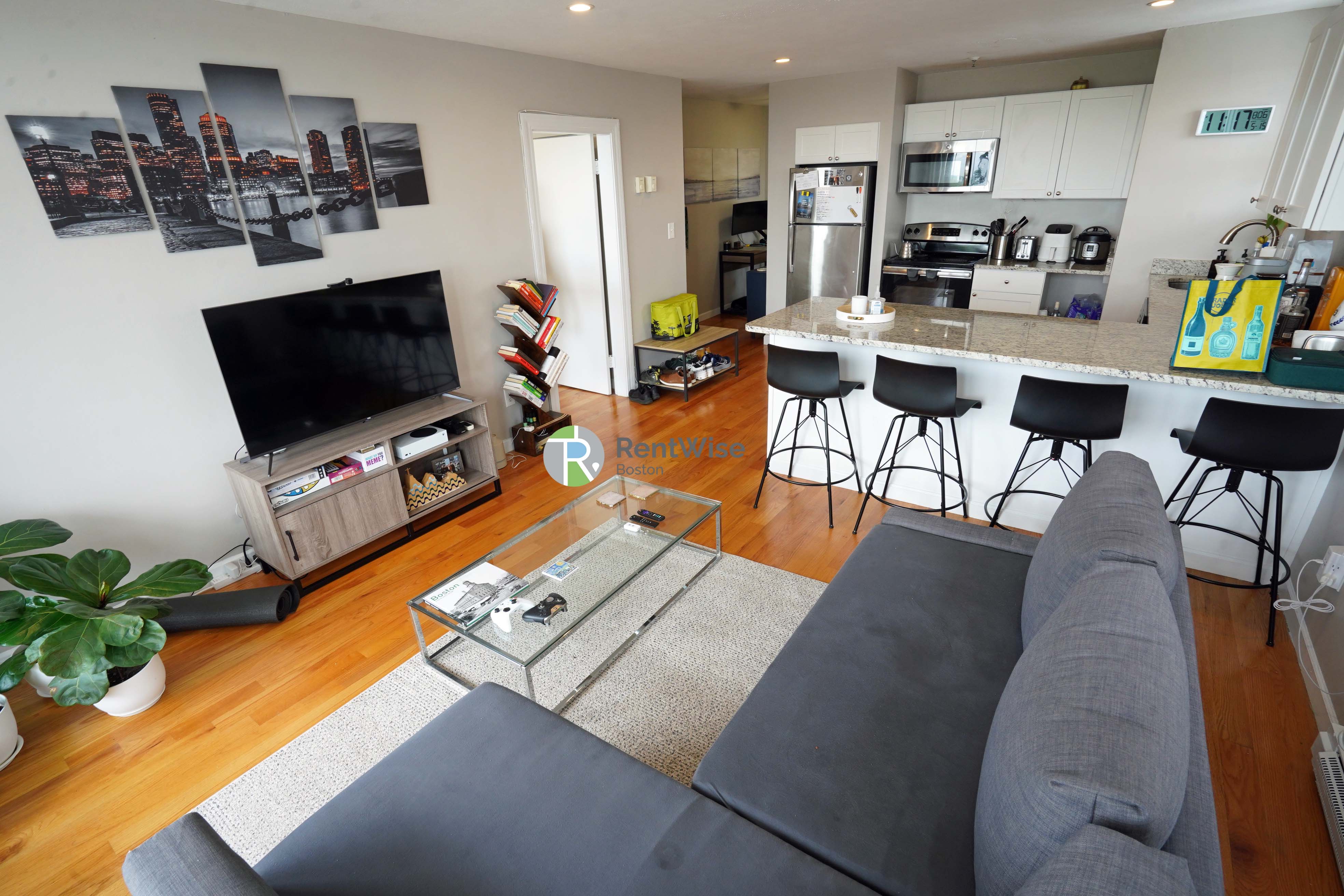 1200 Commonwealth Ave, Brighton