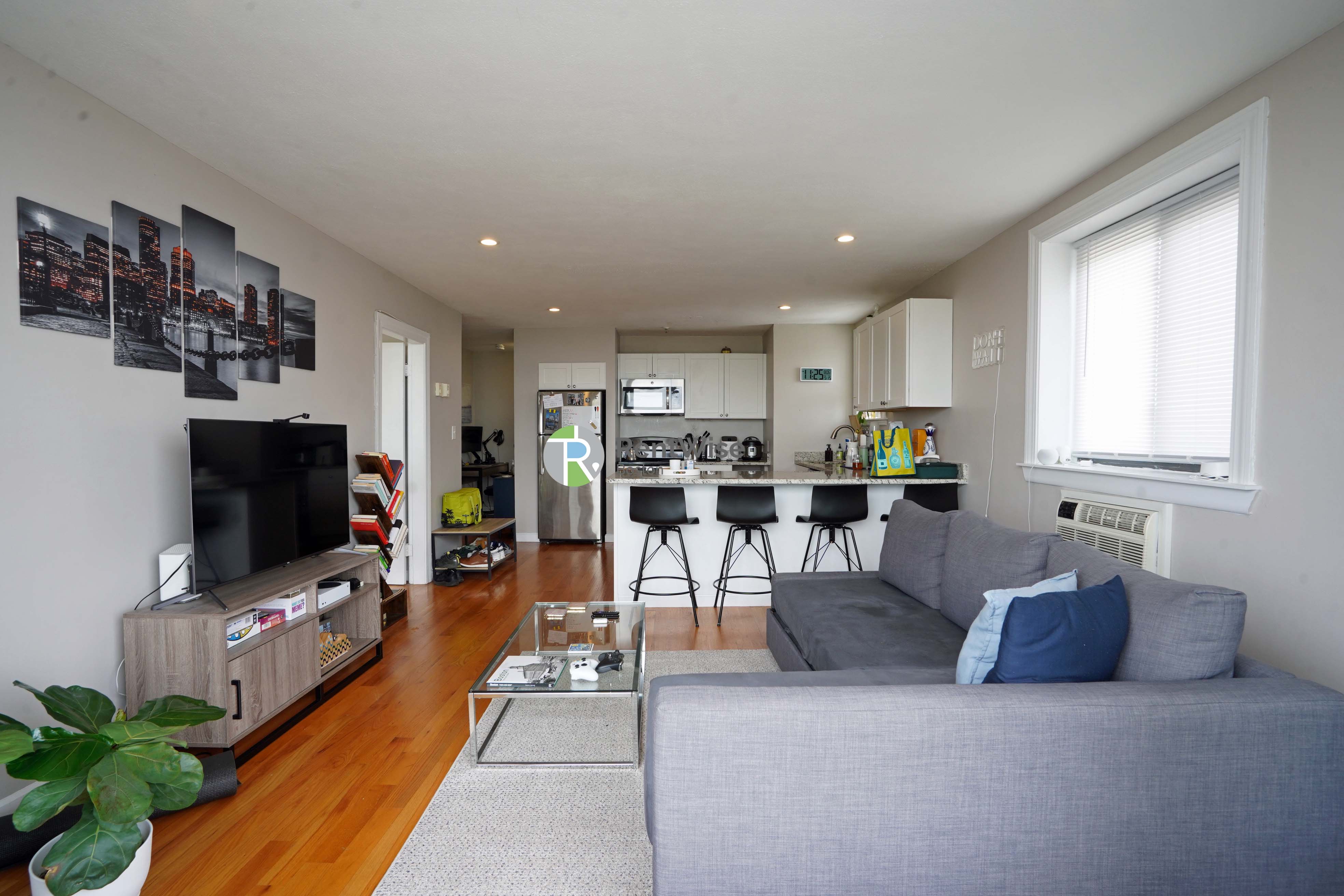 1200 Commonwealth Ave, Brighton