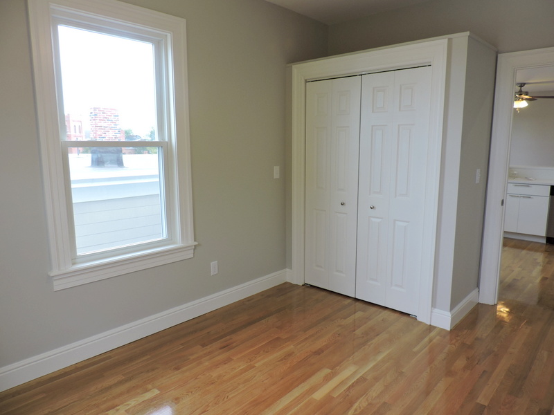 167 Hampshire St, Central Square