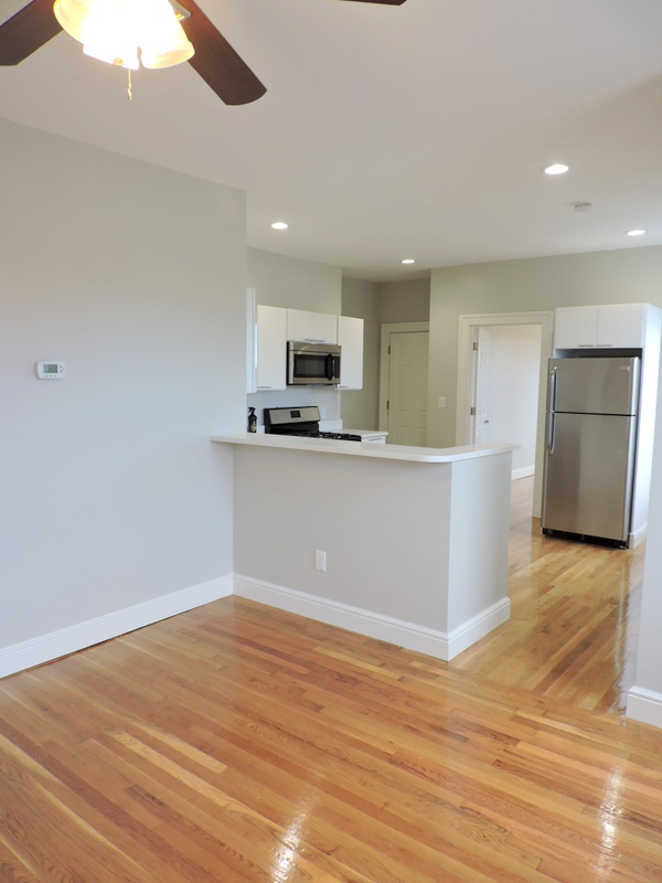 167 Hampshire St, Central Square