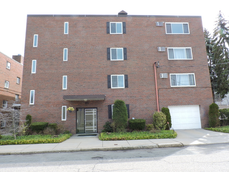 25 Homer Ave, West Cambridge