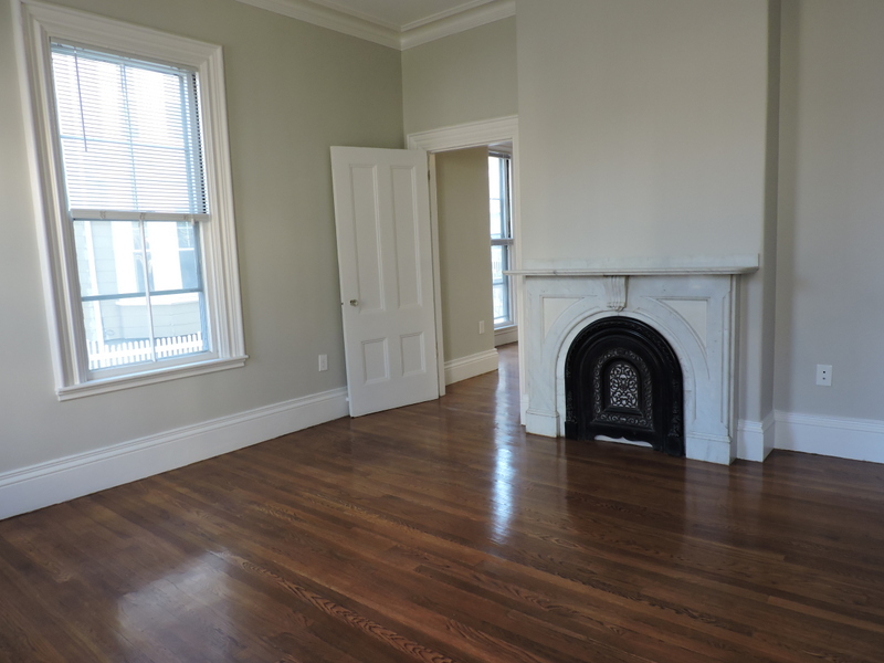 14 Pleasant St, Central Square