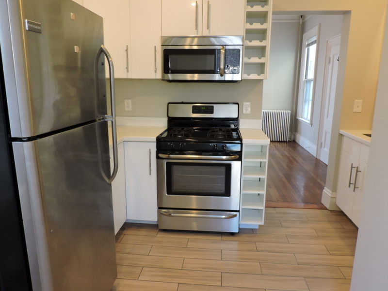 14 Pleasant St, Central Square