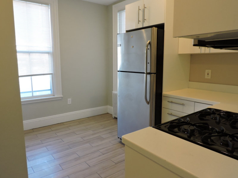 14 Pleasant St, Central Square