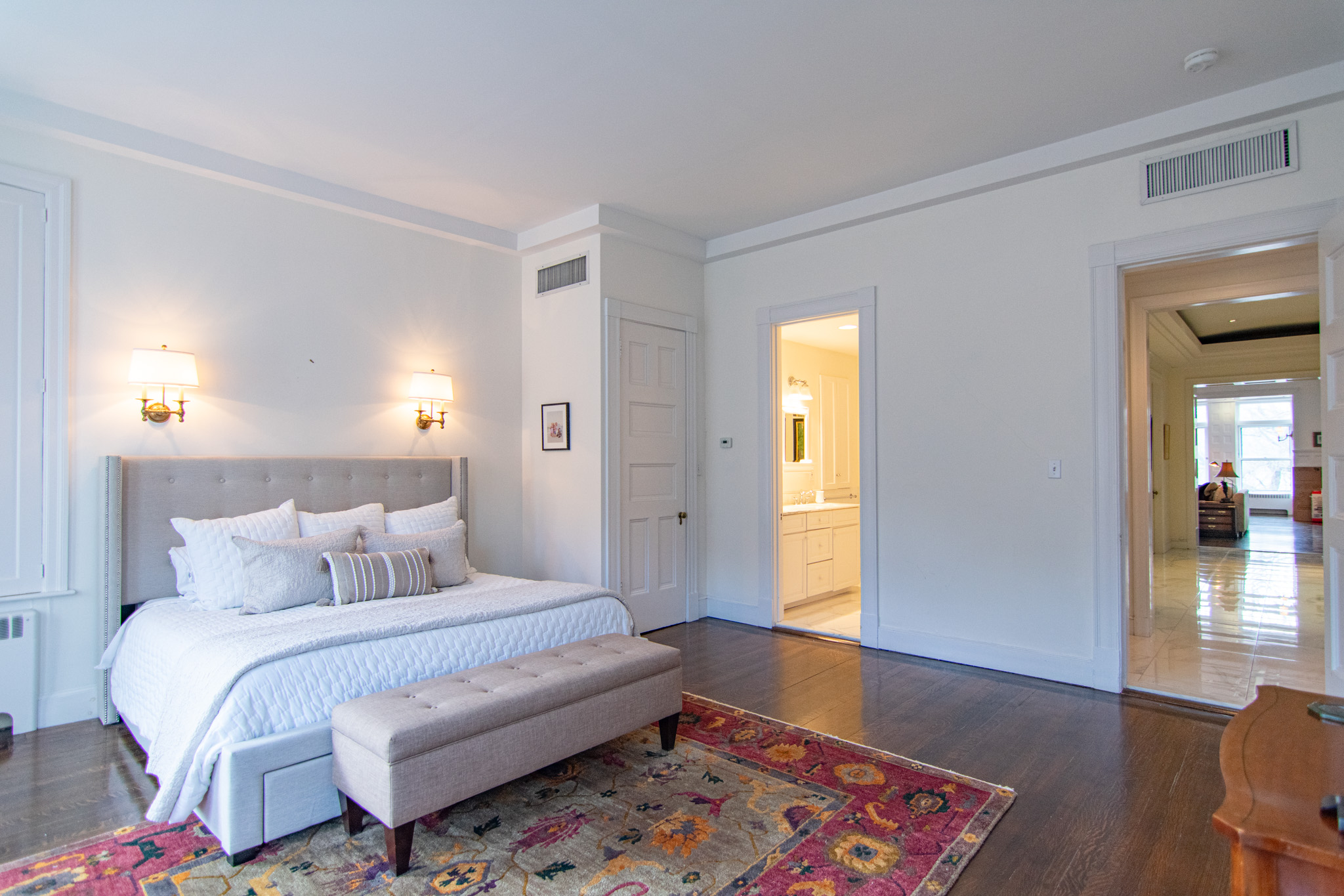 166 Beacon St, Back Bay