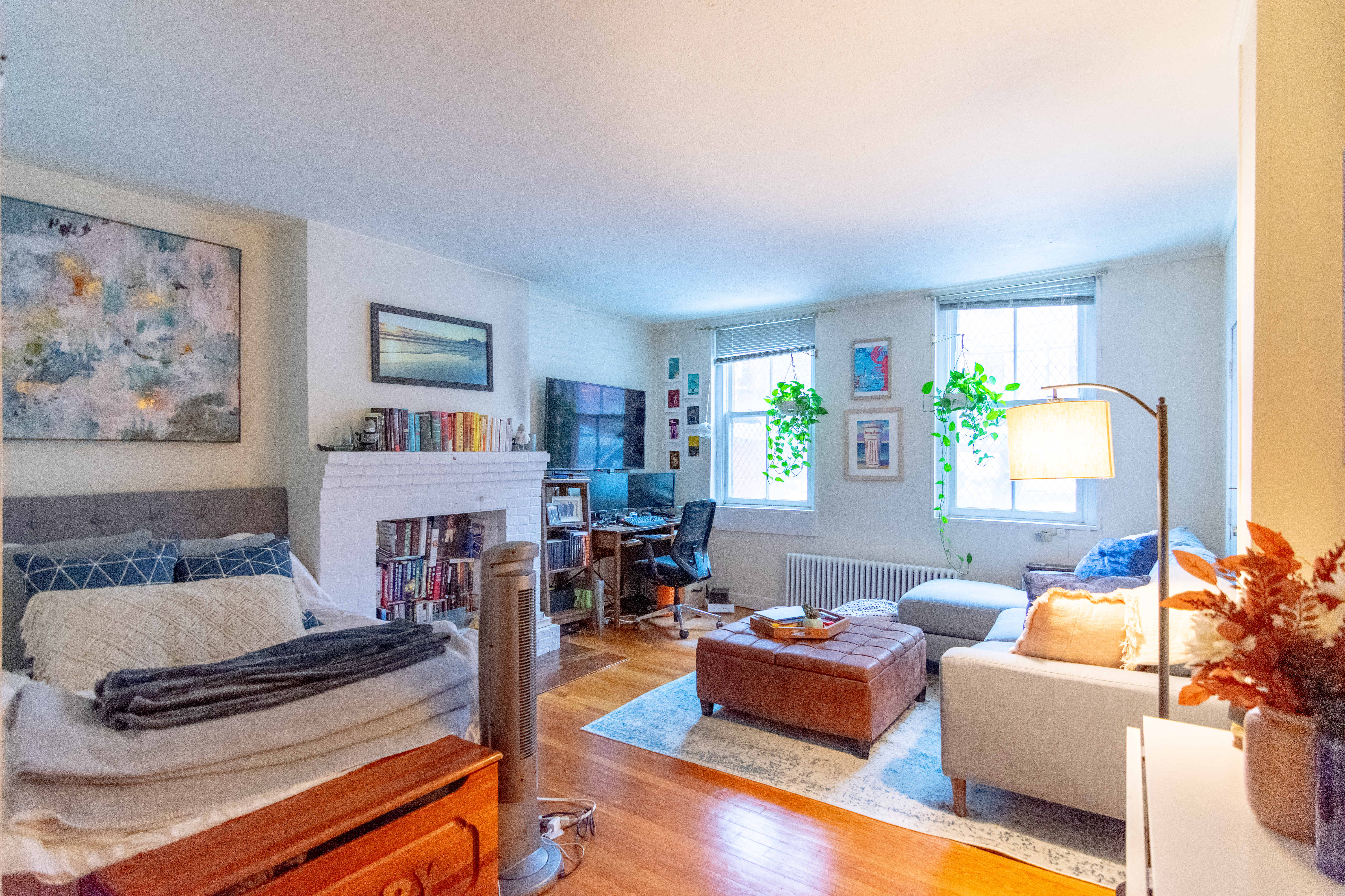 213 Newbury St, Back Bay