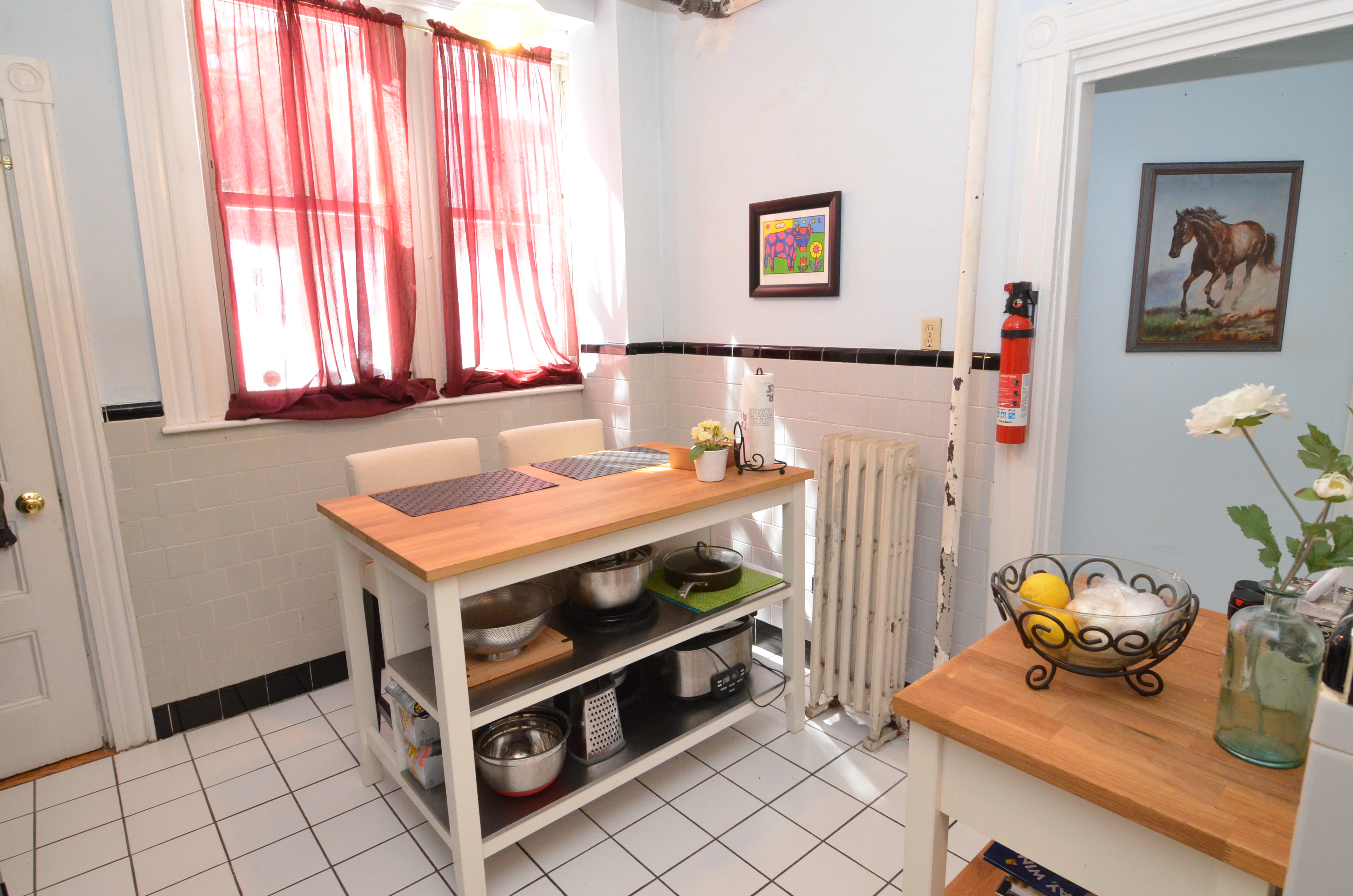 690 Washington, Washington Square