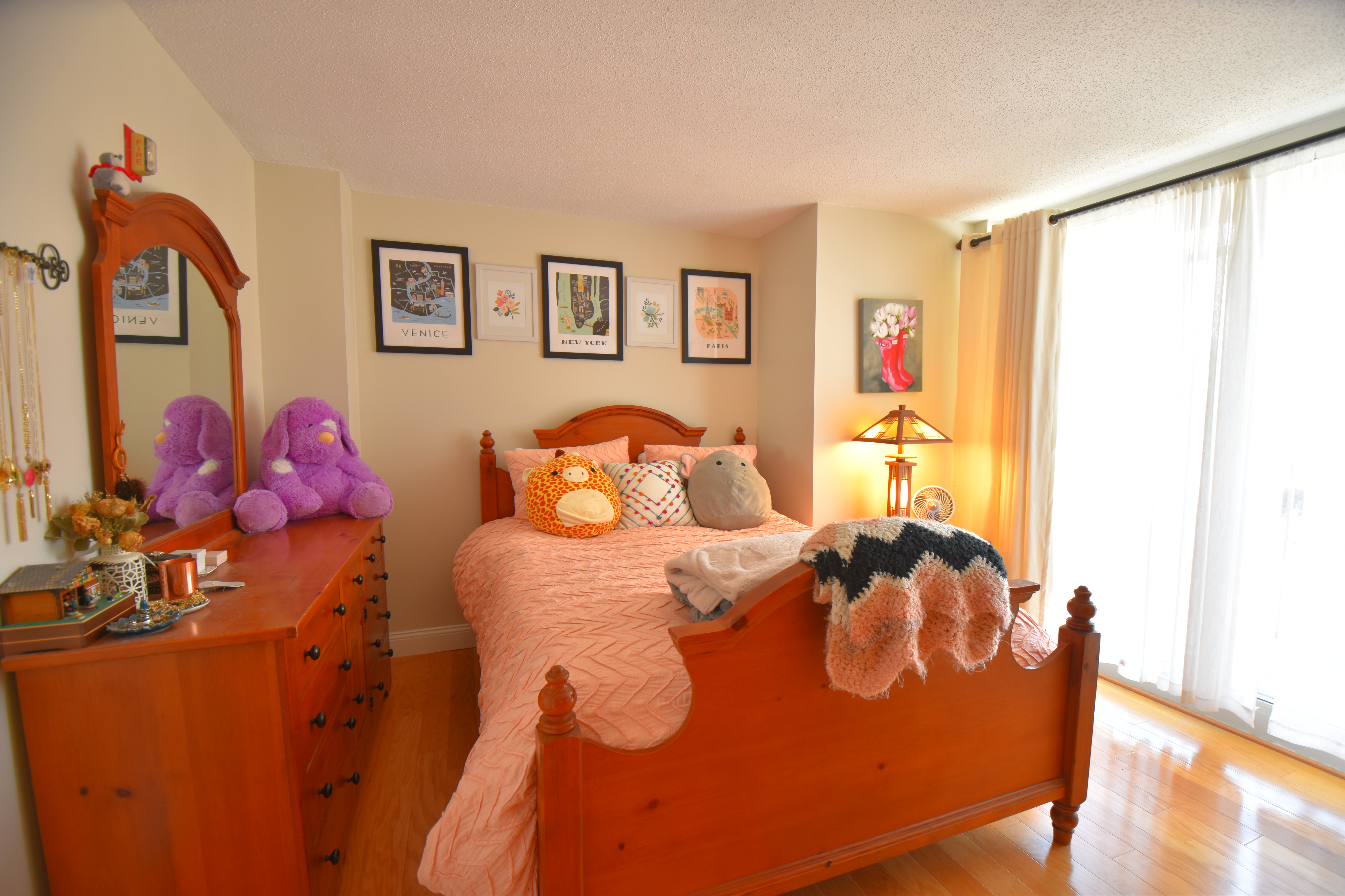 10 Museum Way, East Cambridge