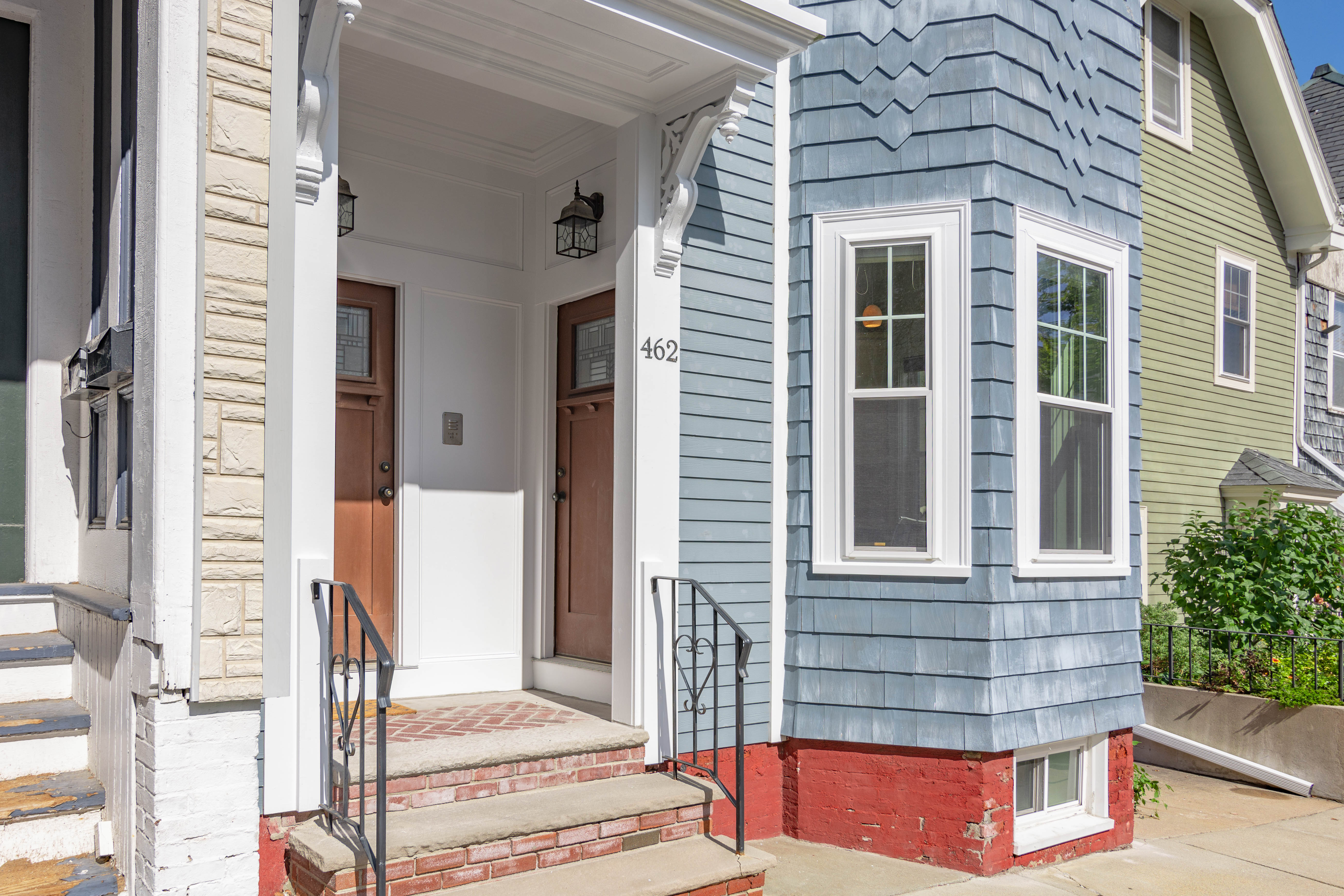 462 7th St, South Boston