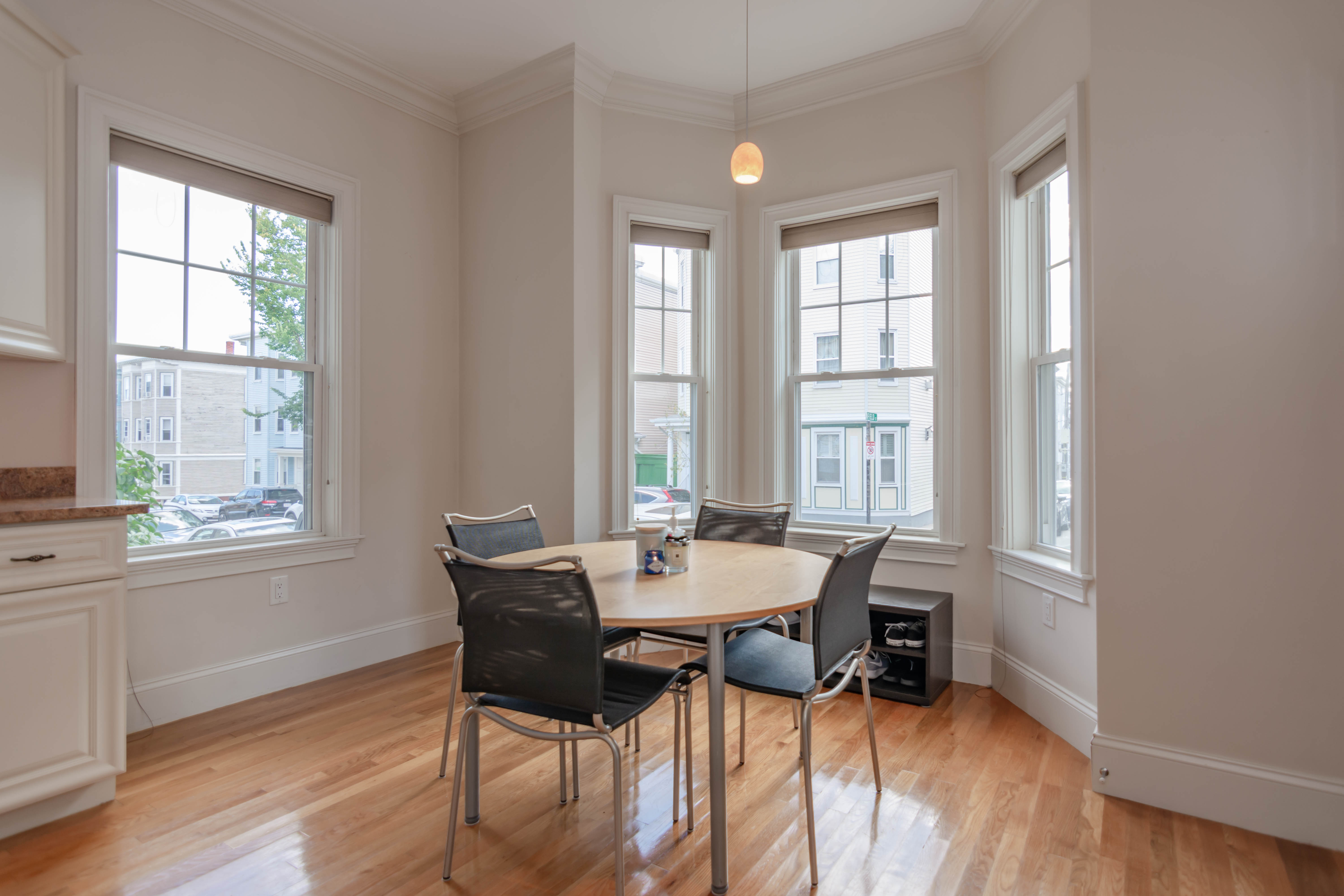 462 7th St, South Boston