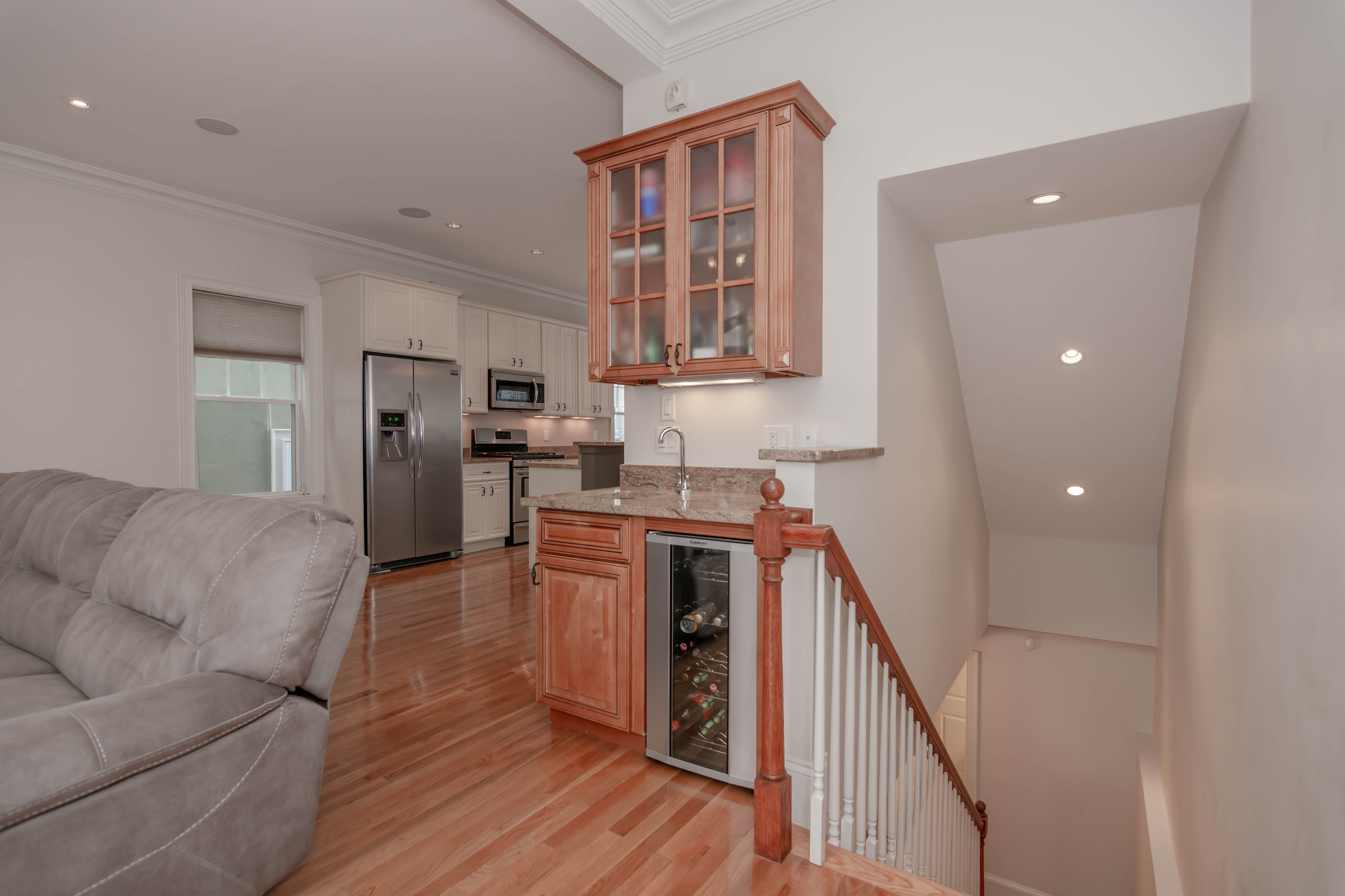 462 7th St, South Boston