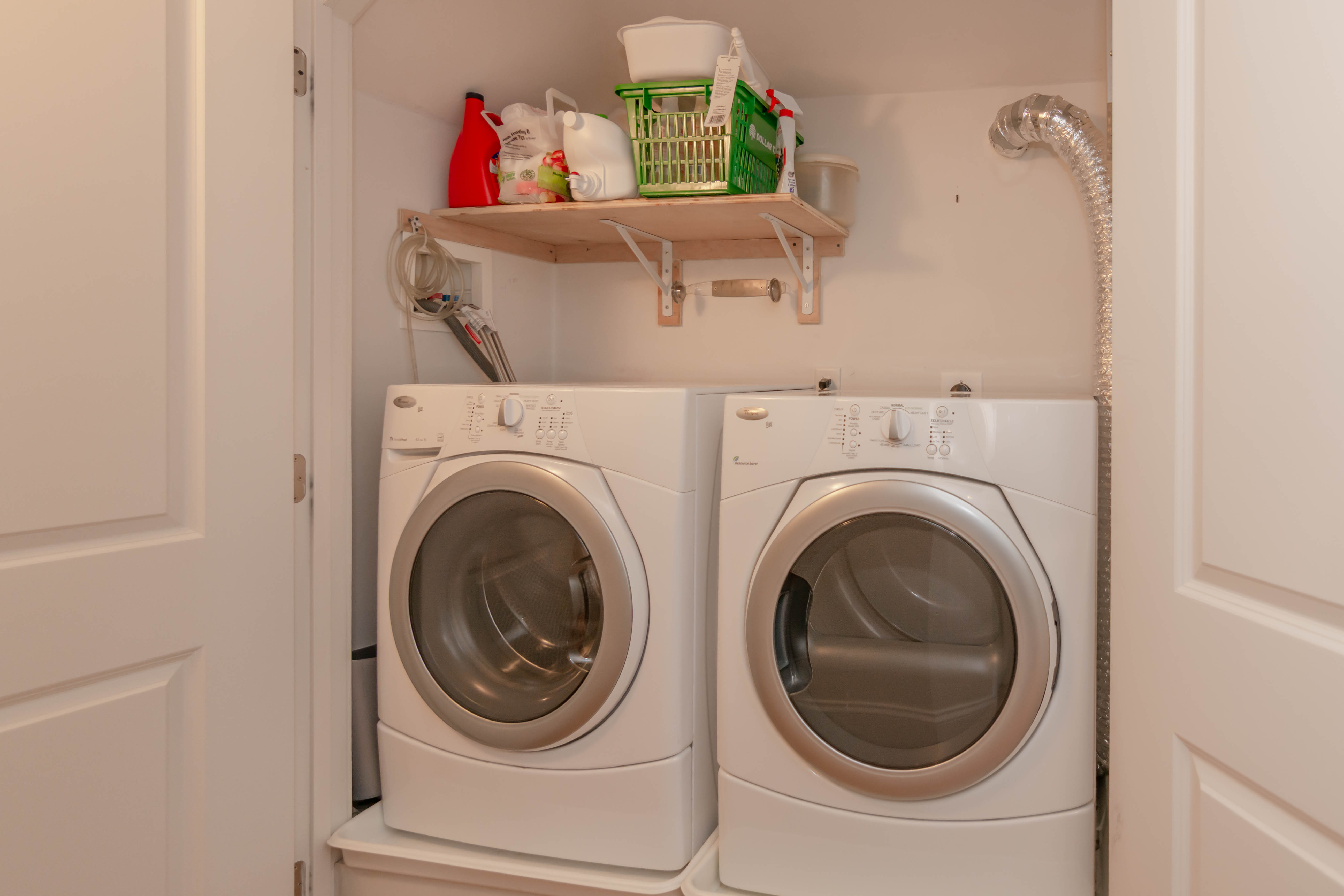 462 7th St, South Boston