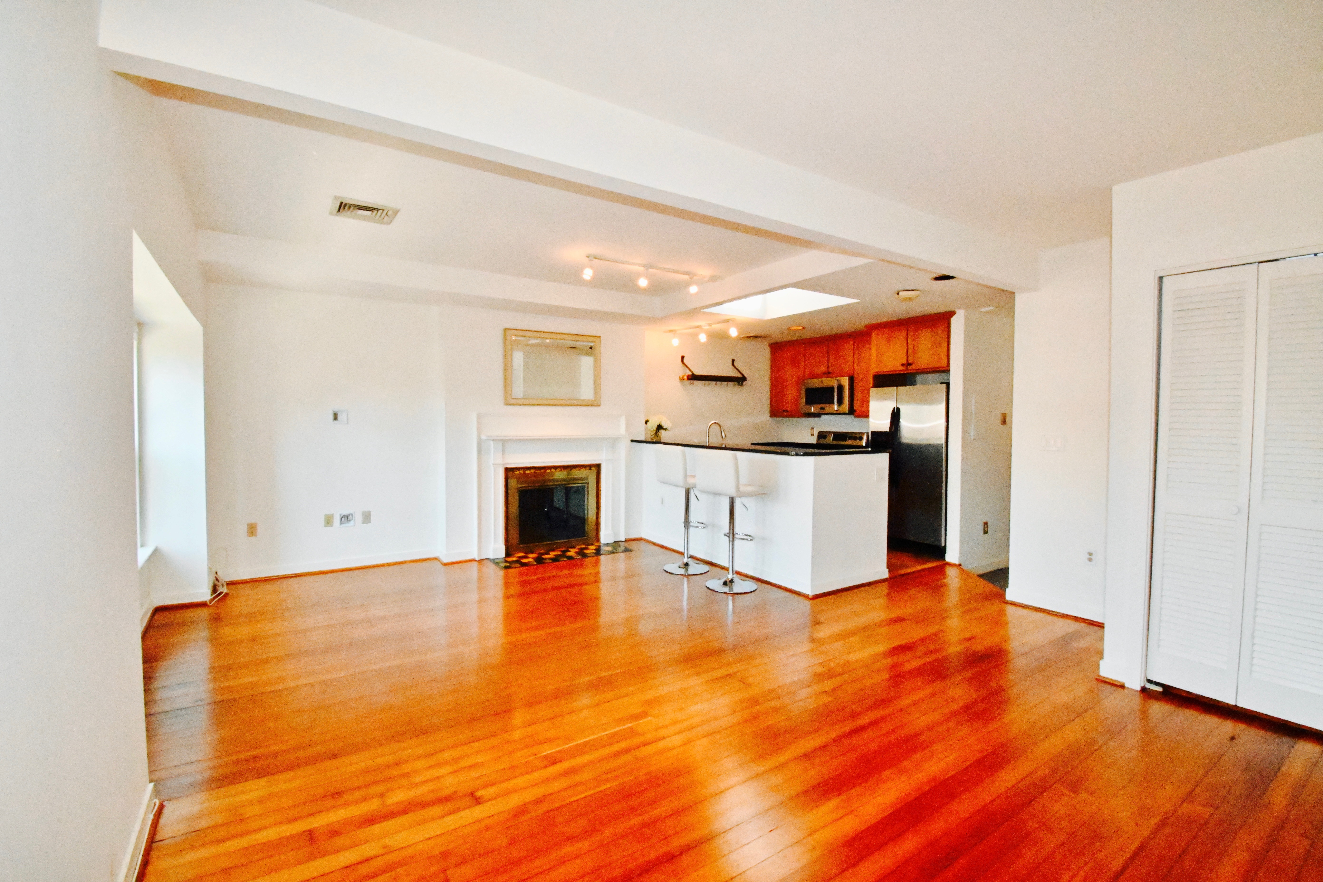 32 Fairfield St, Back Bay