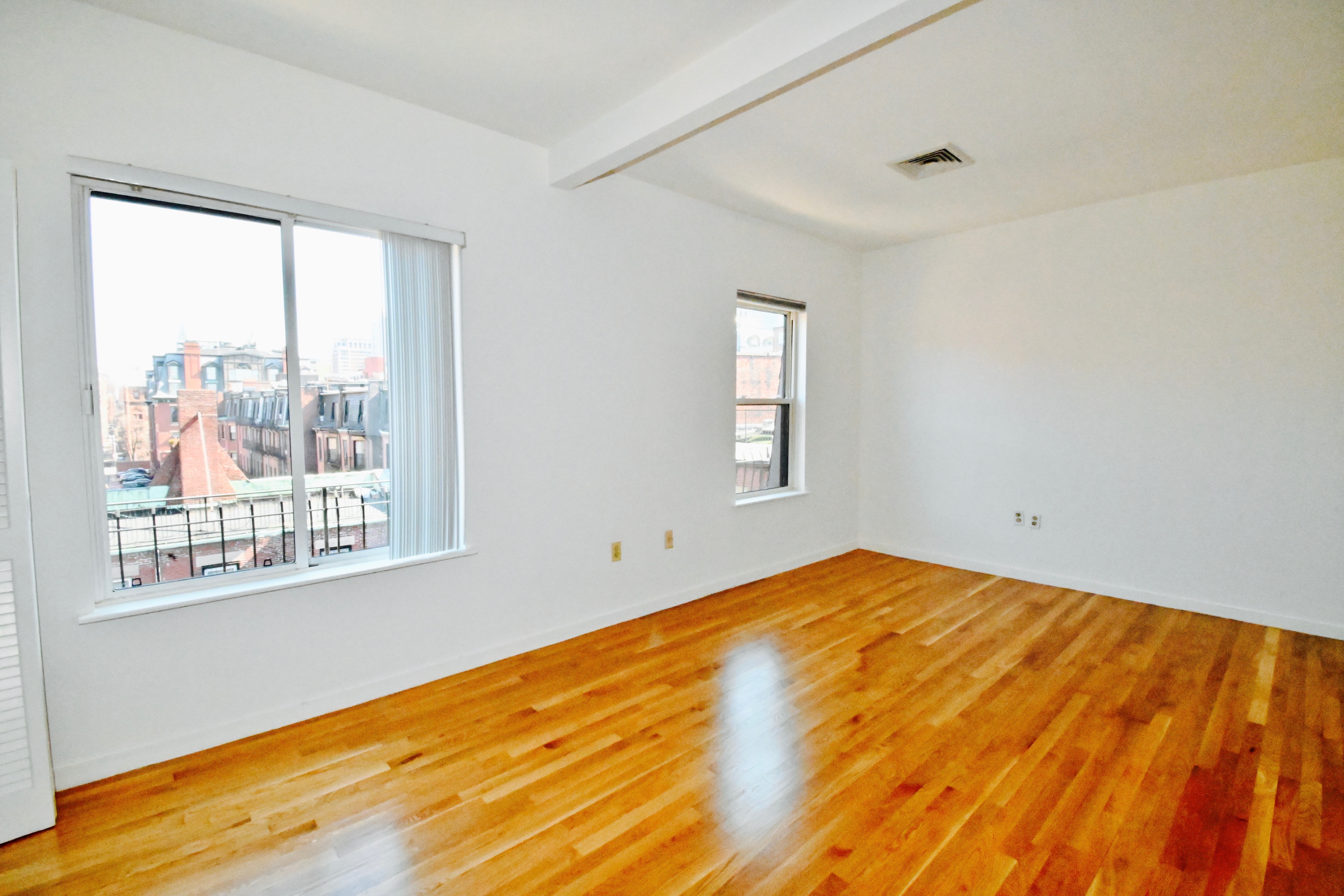 32 Fairfield St, Back Bay