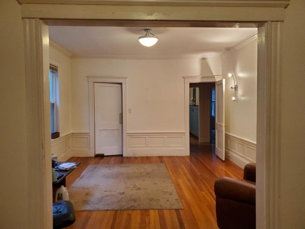 88 Davis Ave, Brookline Village