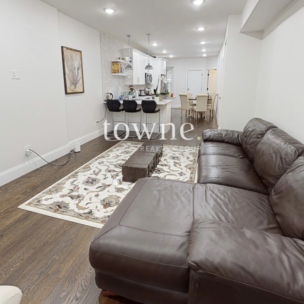 7 Strathmore Rd, Coolidge Corner