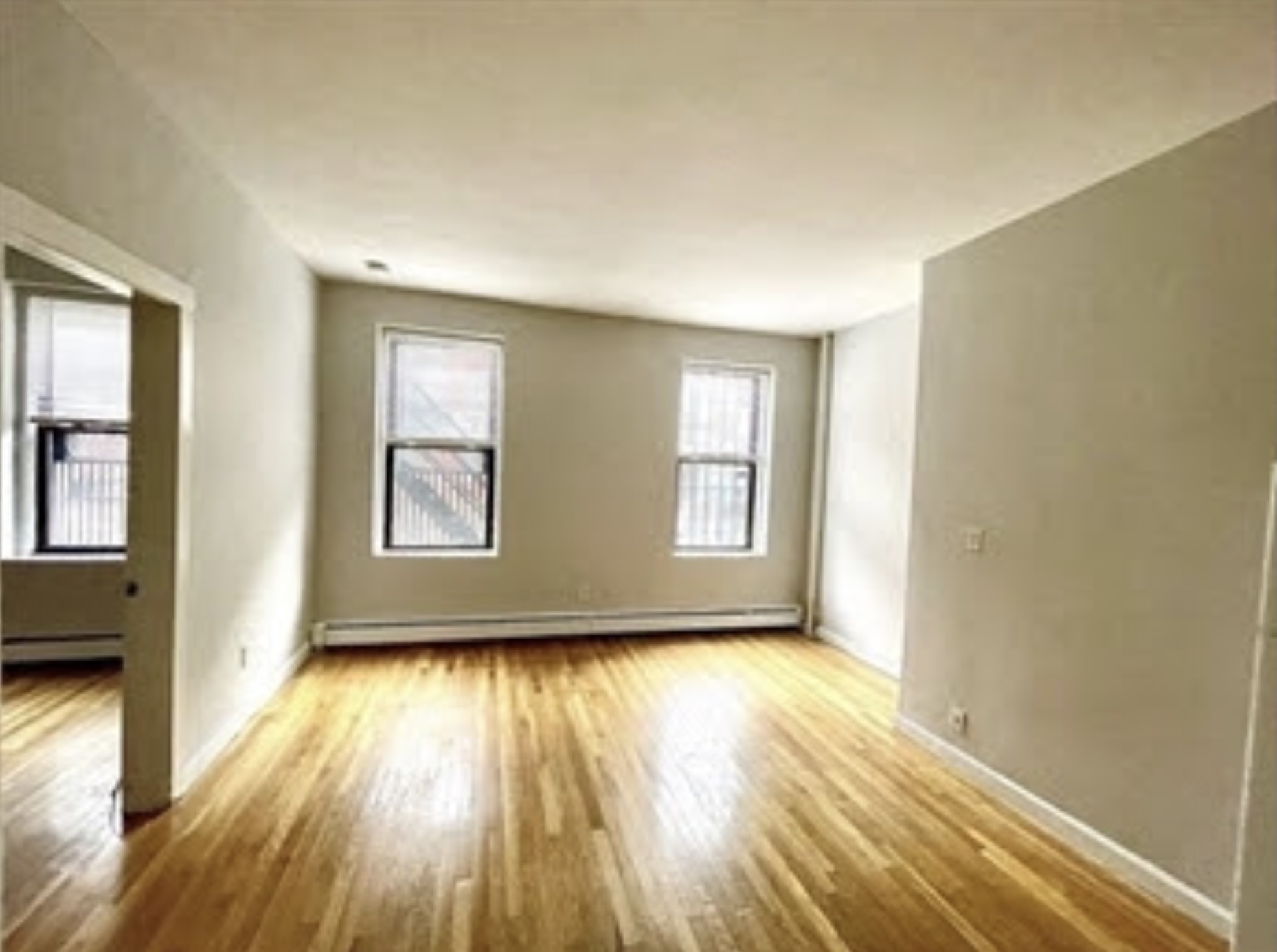 418 Massachusetts Ave, South End