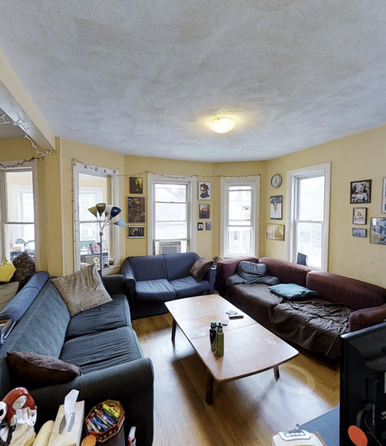 54 Bristol Rd, Medford