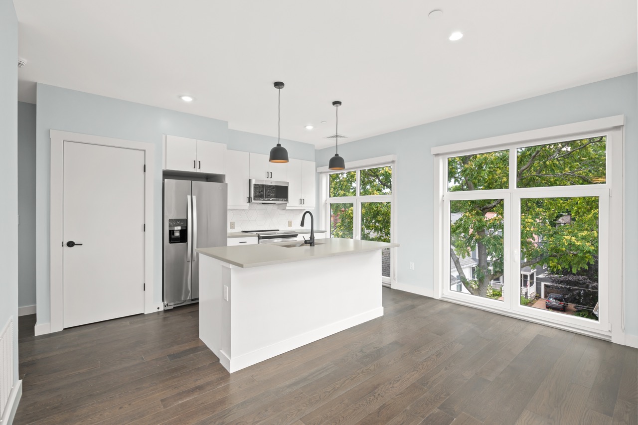 54 Auburn St, Coolidge Corner