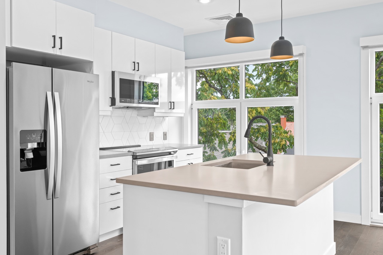 54 Auburn St, Coolidge Corner