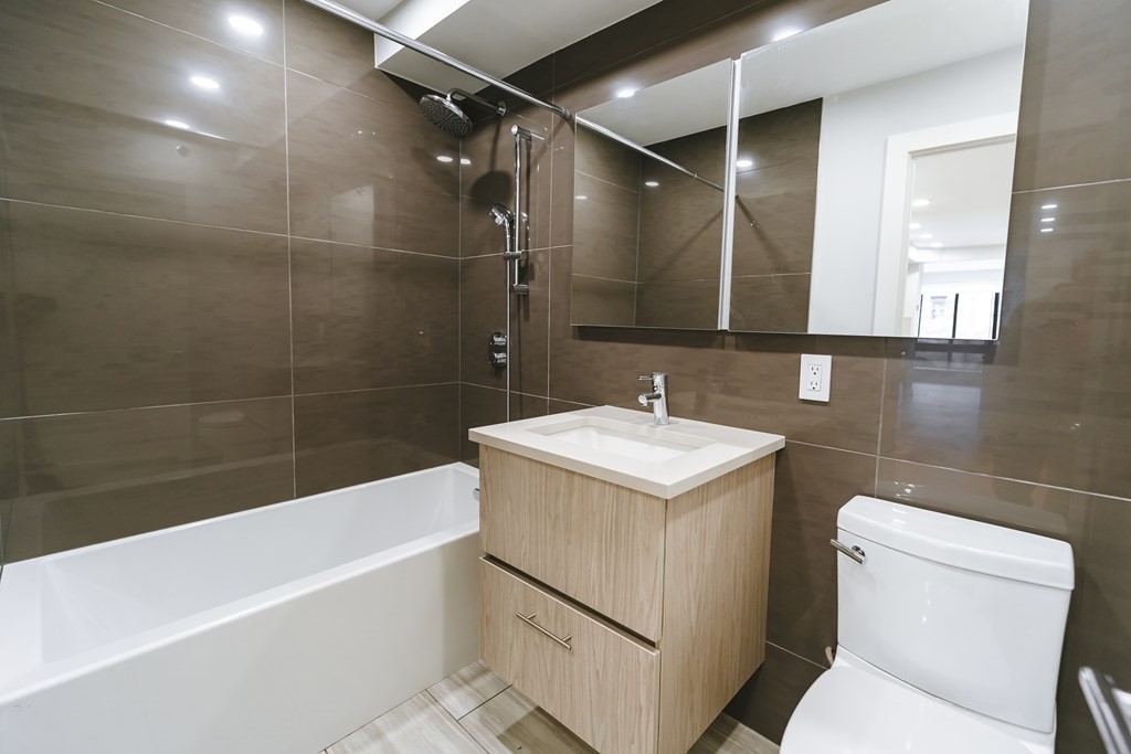 28 Exeter St, Back Bay