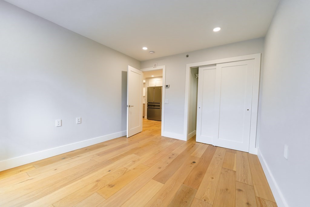 28 Exeter St, Back Bay