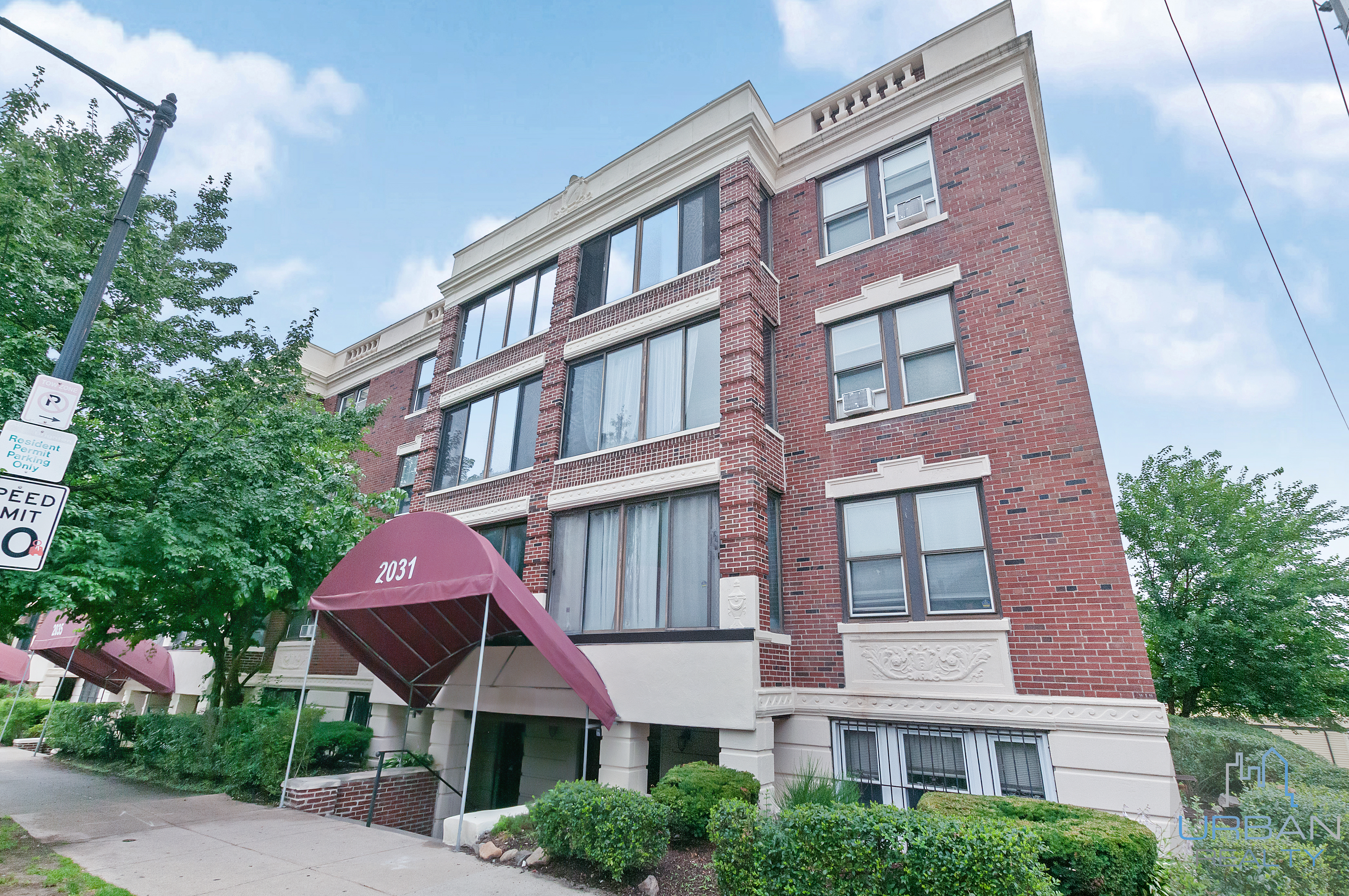 2031 Commonwealth Ave, Brighton