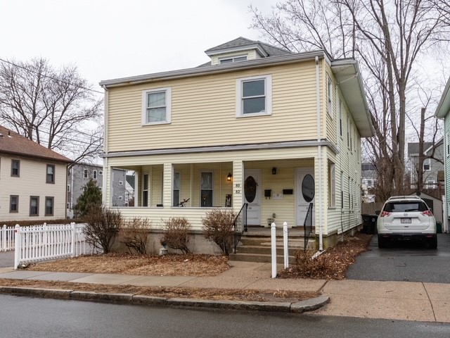 80 Lexington St, Watertown