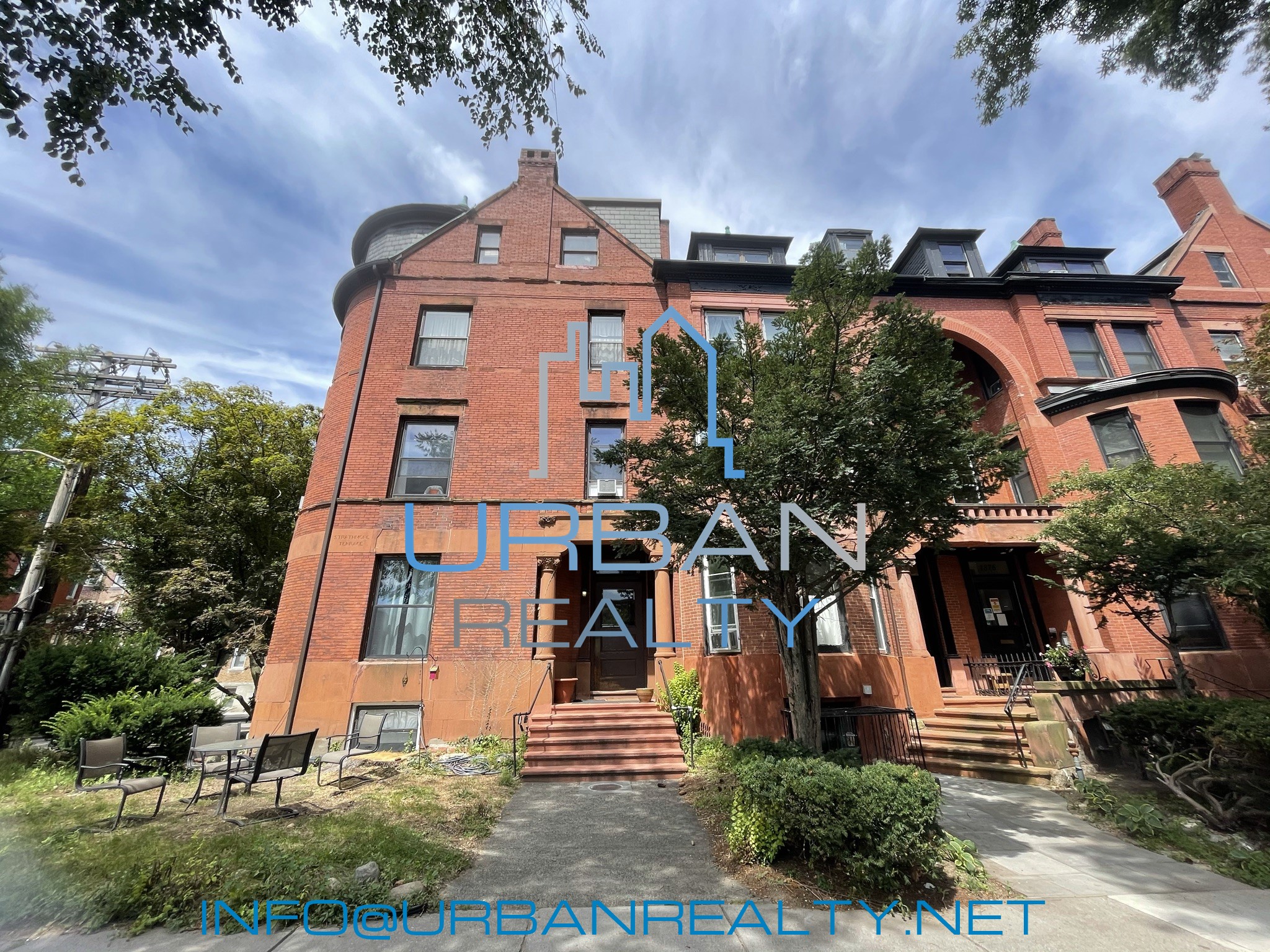 1880 Beacon St, Washington Square