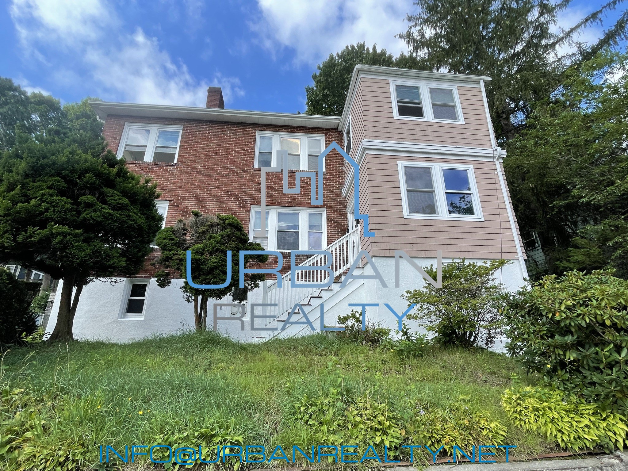 62 Algonquin Rd, Chestnut Hill (Newton)