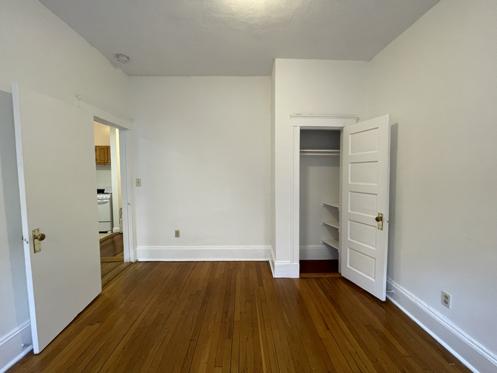 51 Queensberry St, Fenway